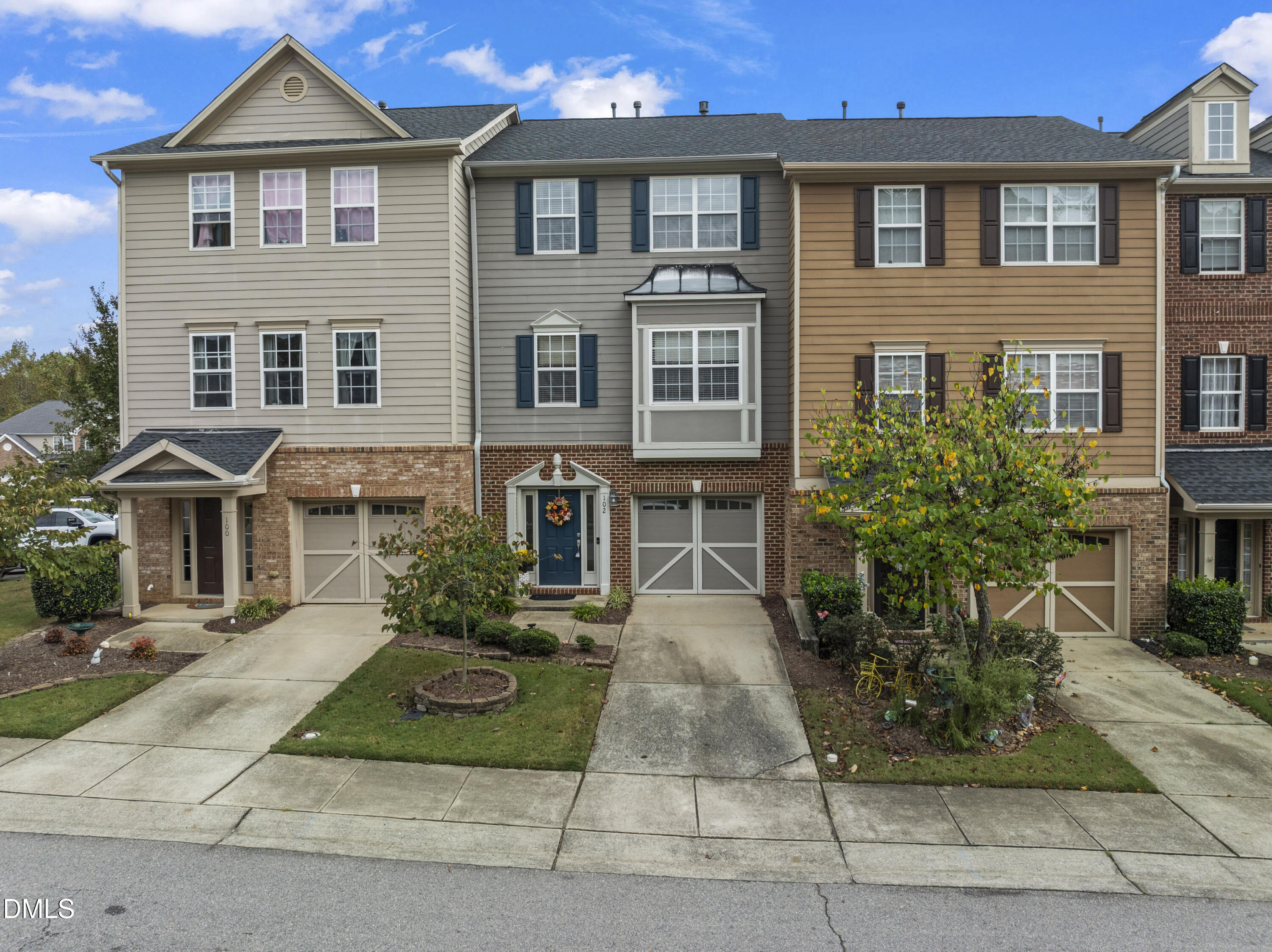 102 Gallent Hedge Trail