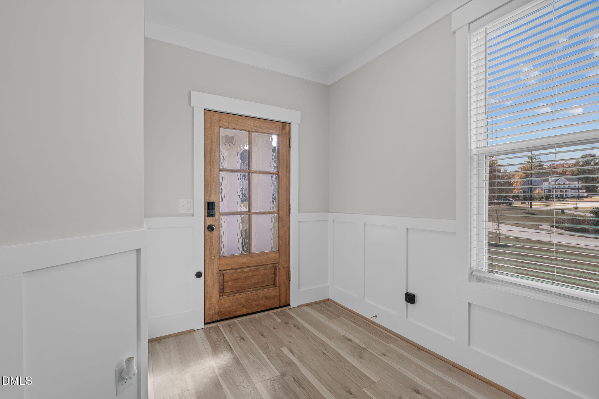 120 W Weatherford Drive