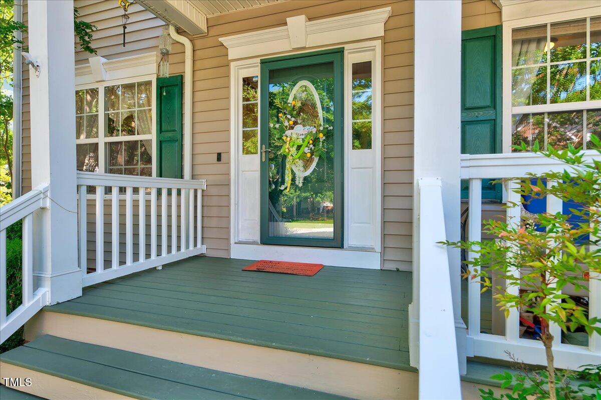 3217 Enchanting Way