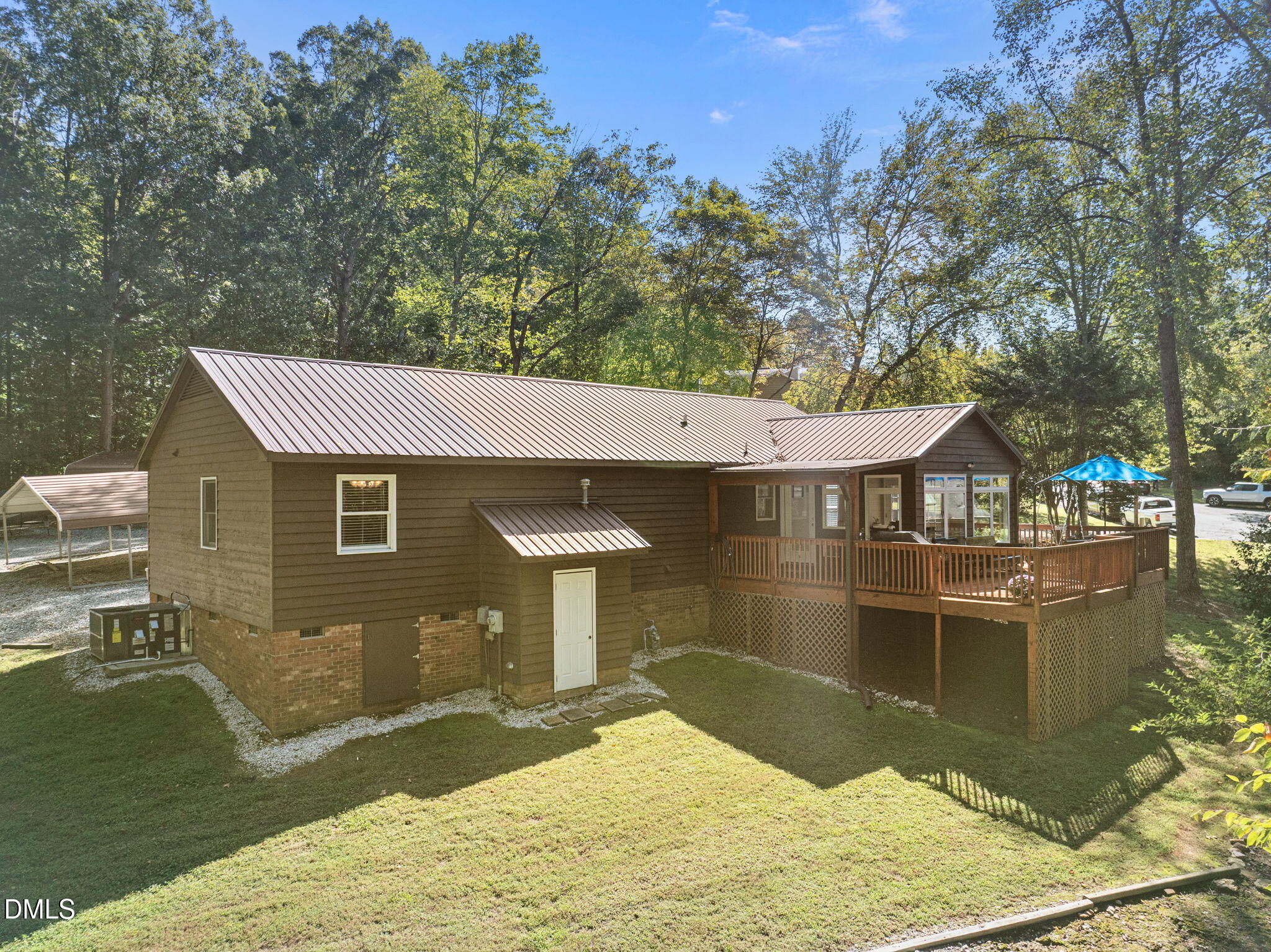 121 Cornwallis Court