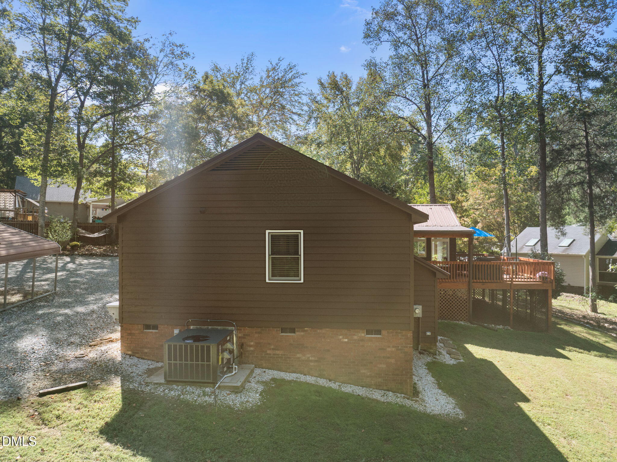 121 Cornwallis Court