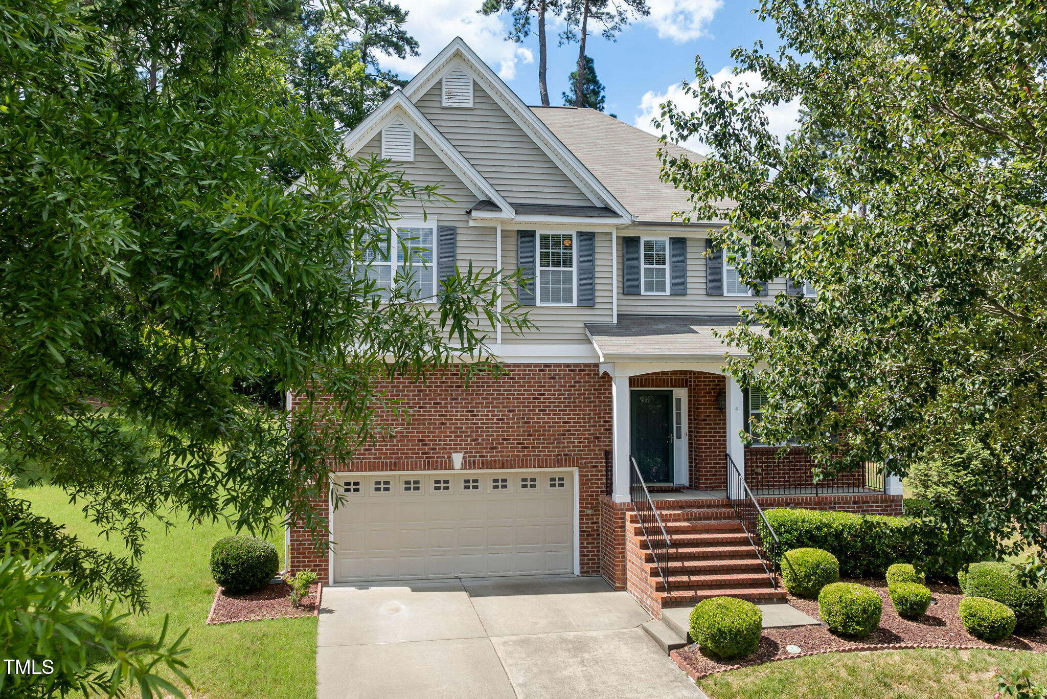 4 Green Springs Court