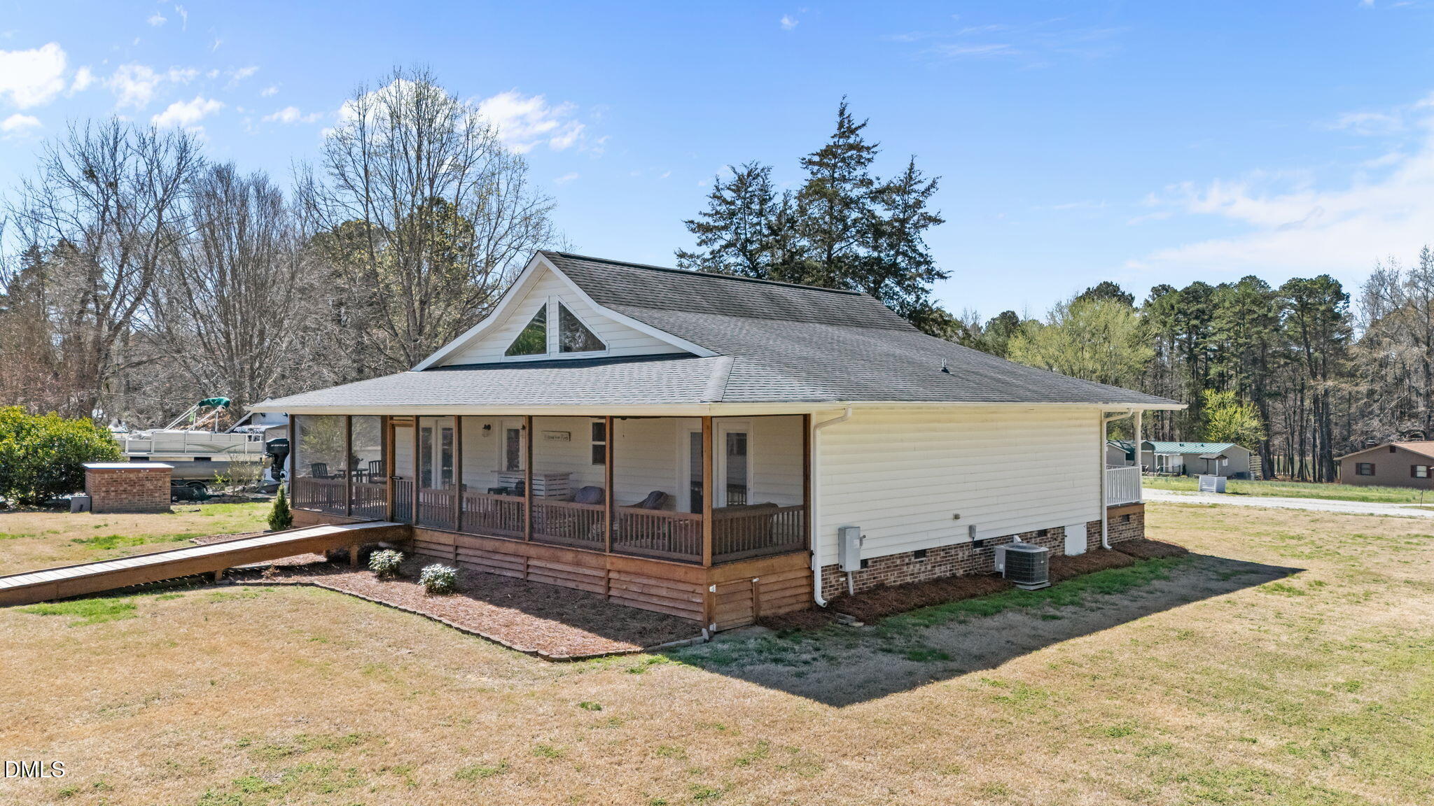 35 Hummingbird Lane