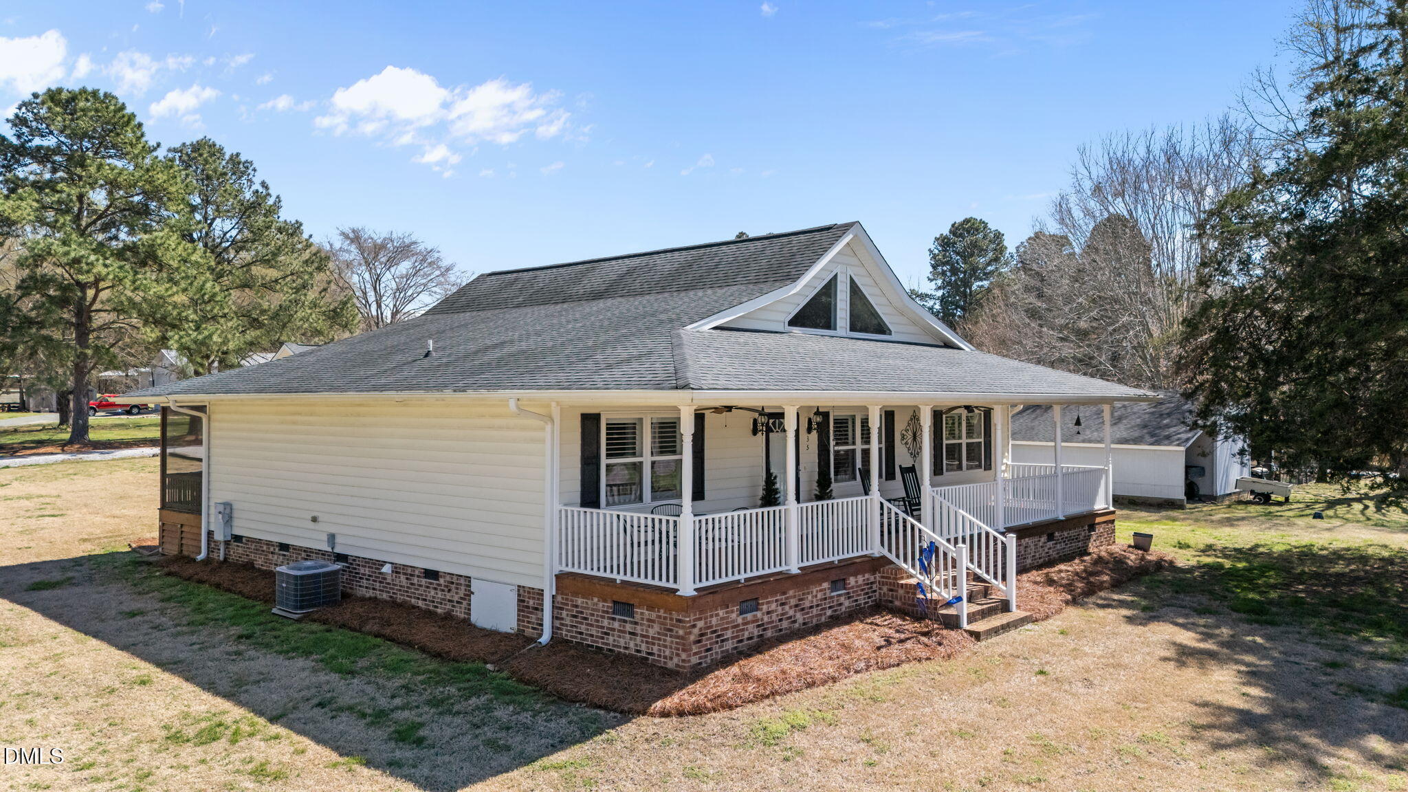 35 Hummingbird Lane