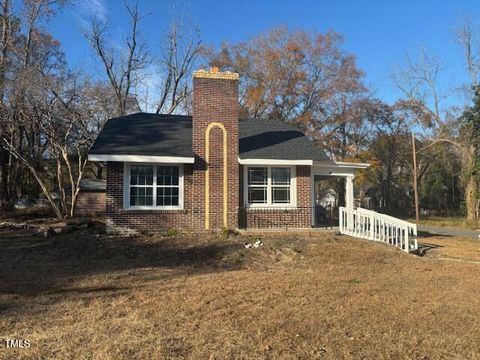 A home in Kinston