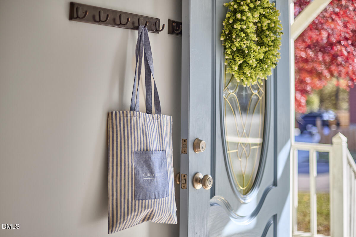 1918 Peppertree Street