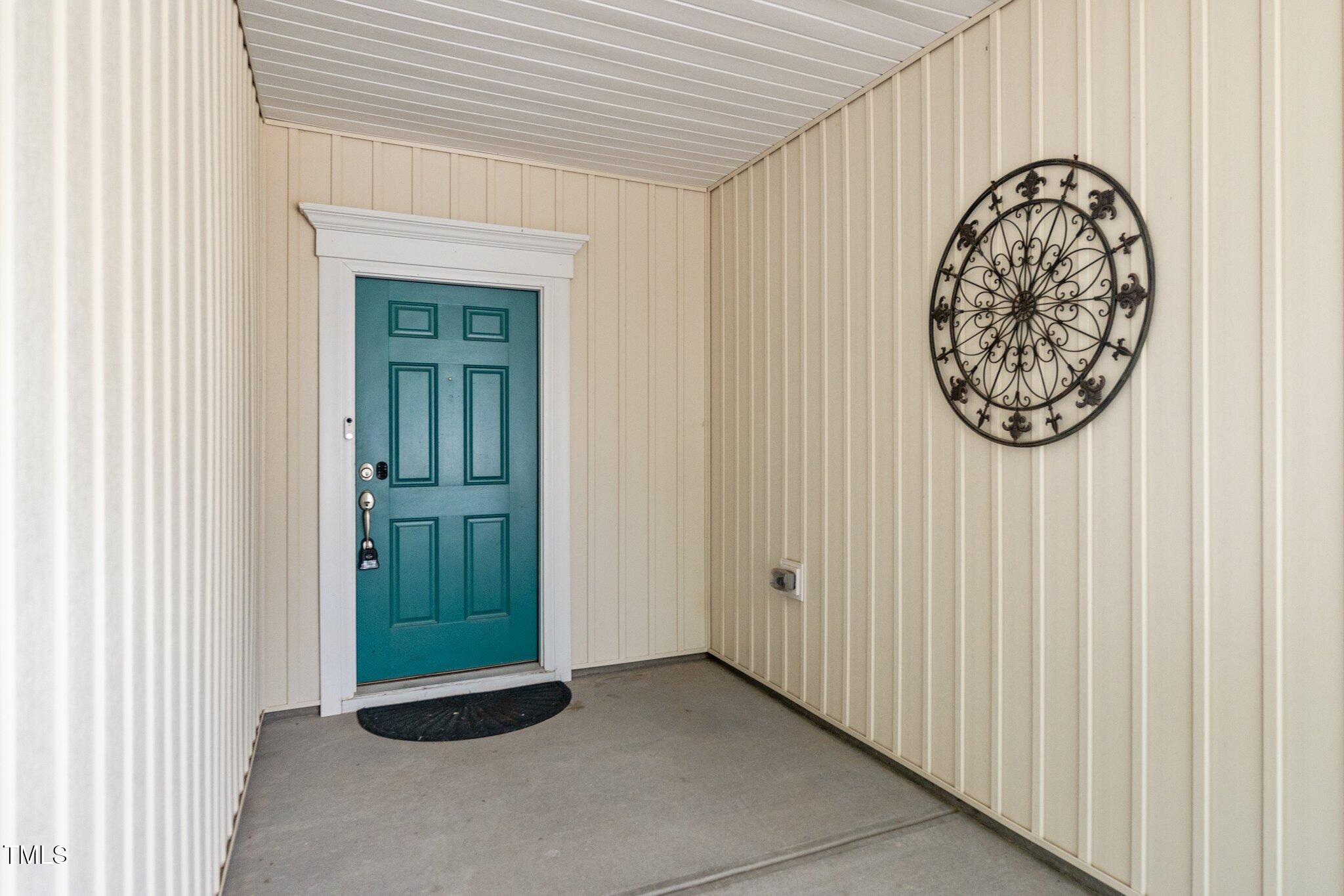 826 Downfield Lane