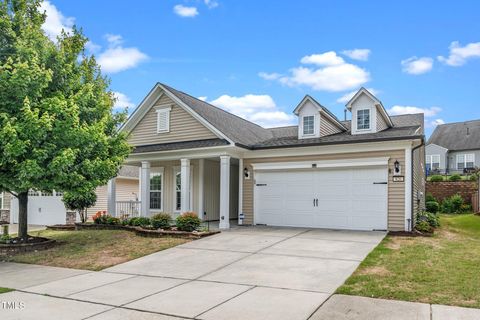 826 Downfield Lane Fuquay Varina NC 27526