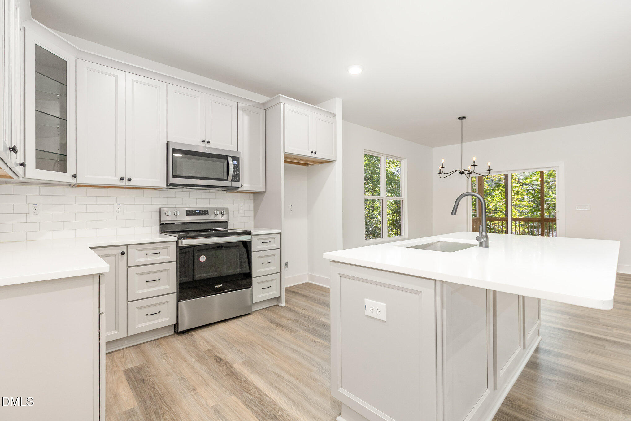 3260 Yorkshire Circle