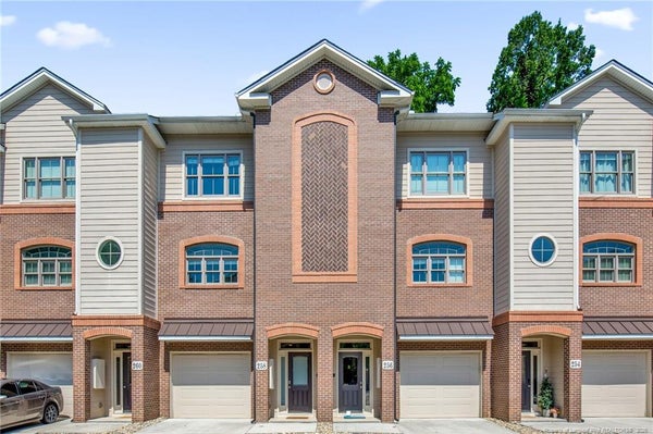 258 HUGH SHELTON LOOP, FAYETTEVILLE, NC 28301 - Image 39fc86bcfd5e9f275befcfb08b89dc6b/1461939972