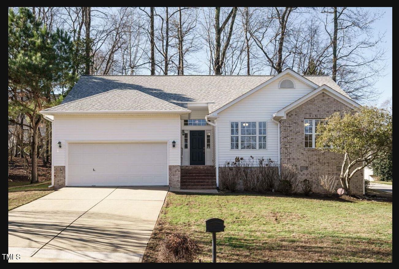 100 W Acres Crescent