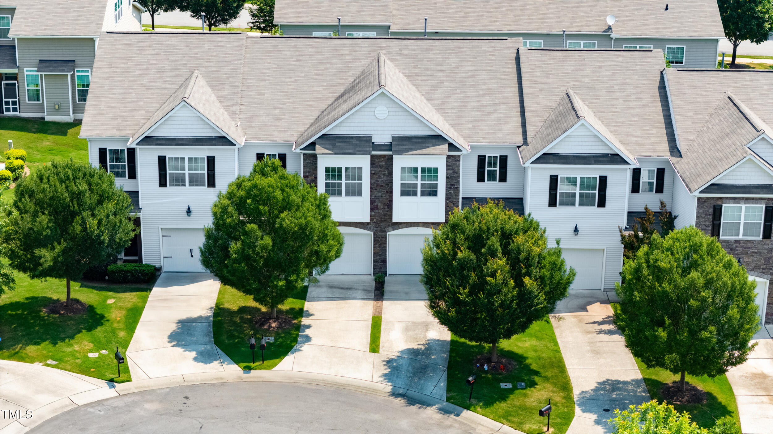 16 Daly Court