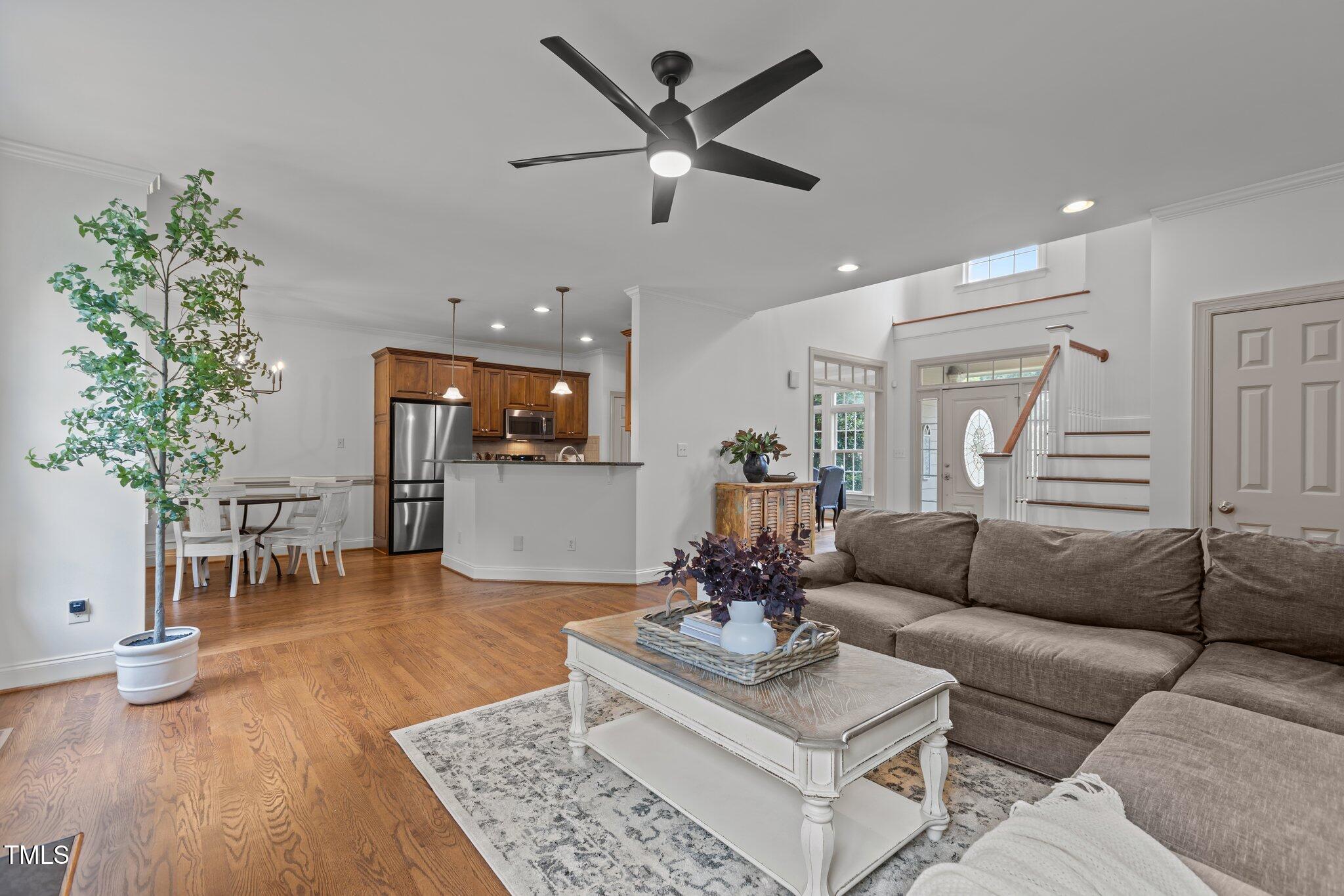 6104 Spicewood Drive