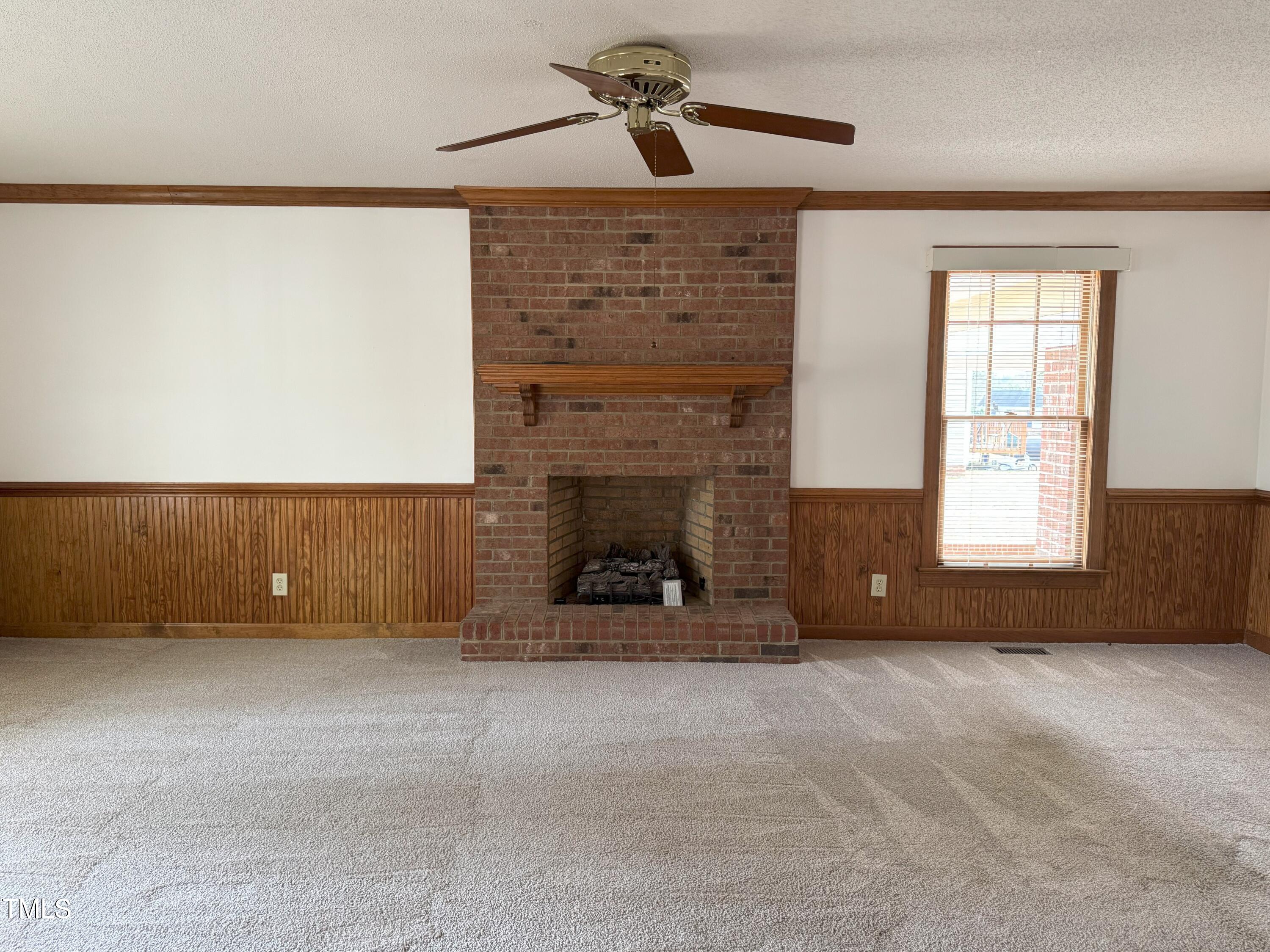 3901 Carson Drive