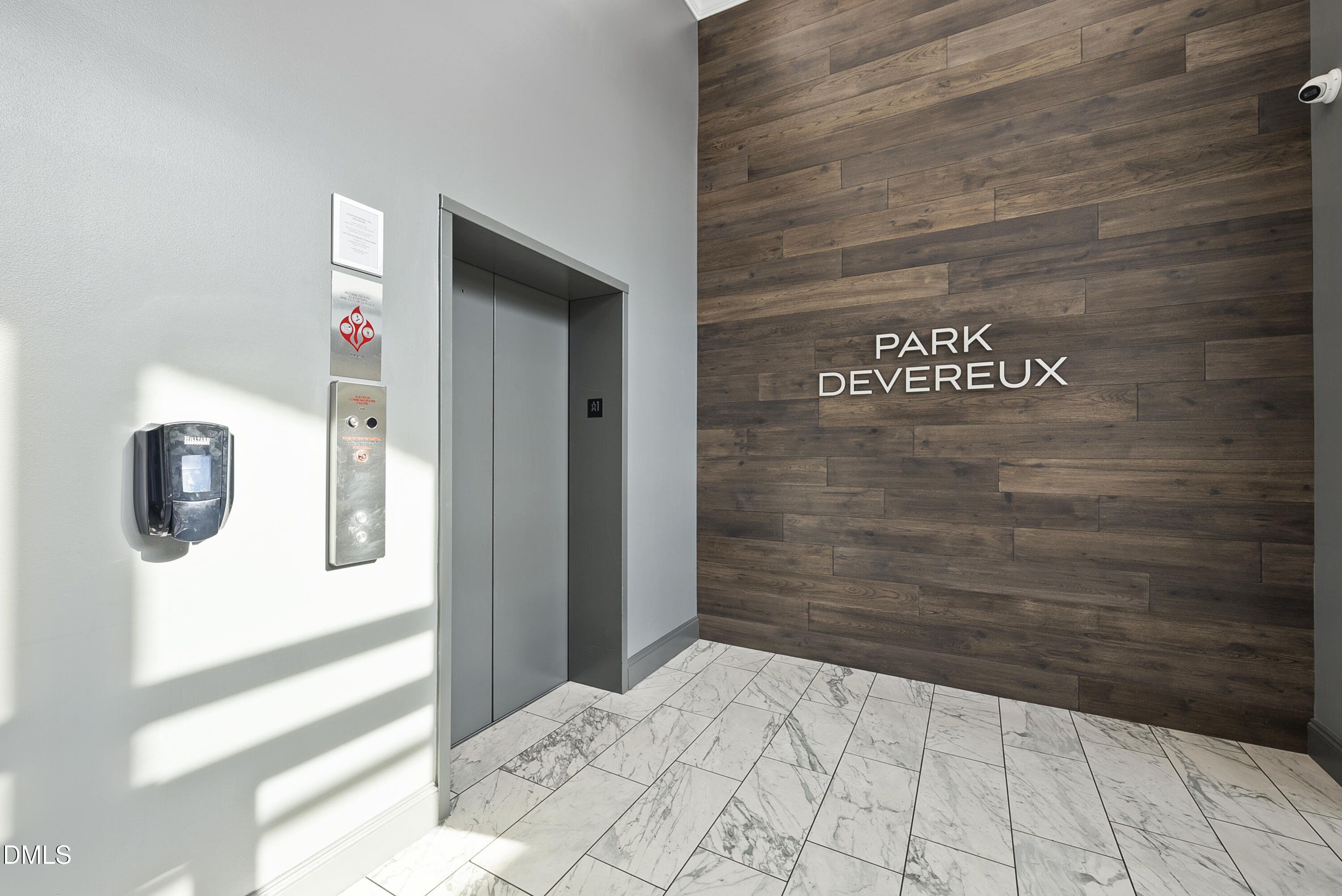 200 S Dawson Street S 306