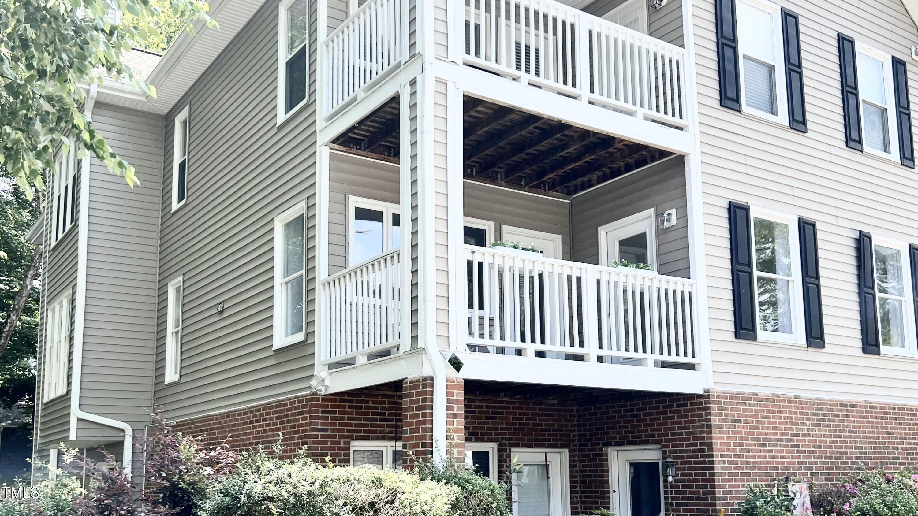 923 Springfork Drive