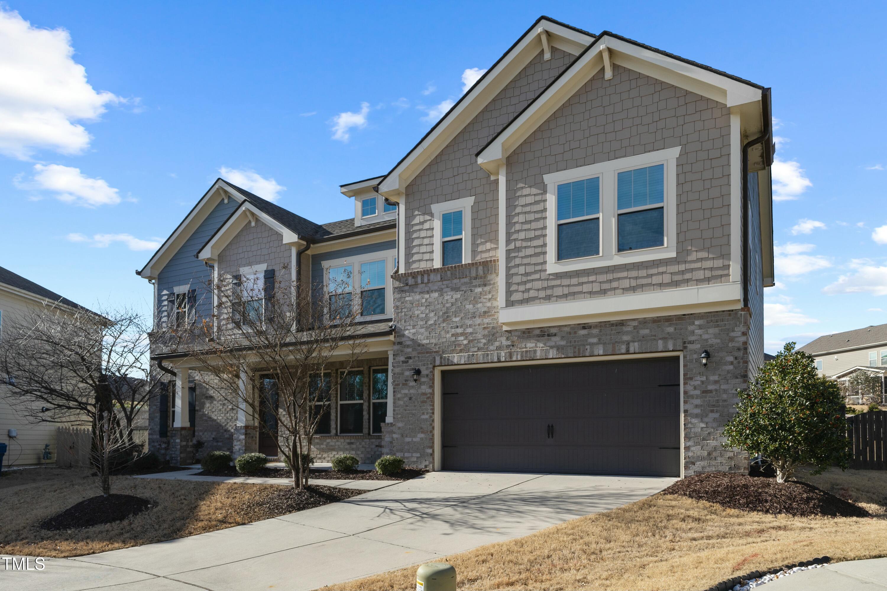 1819 Capstone Dr