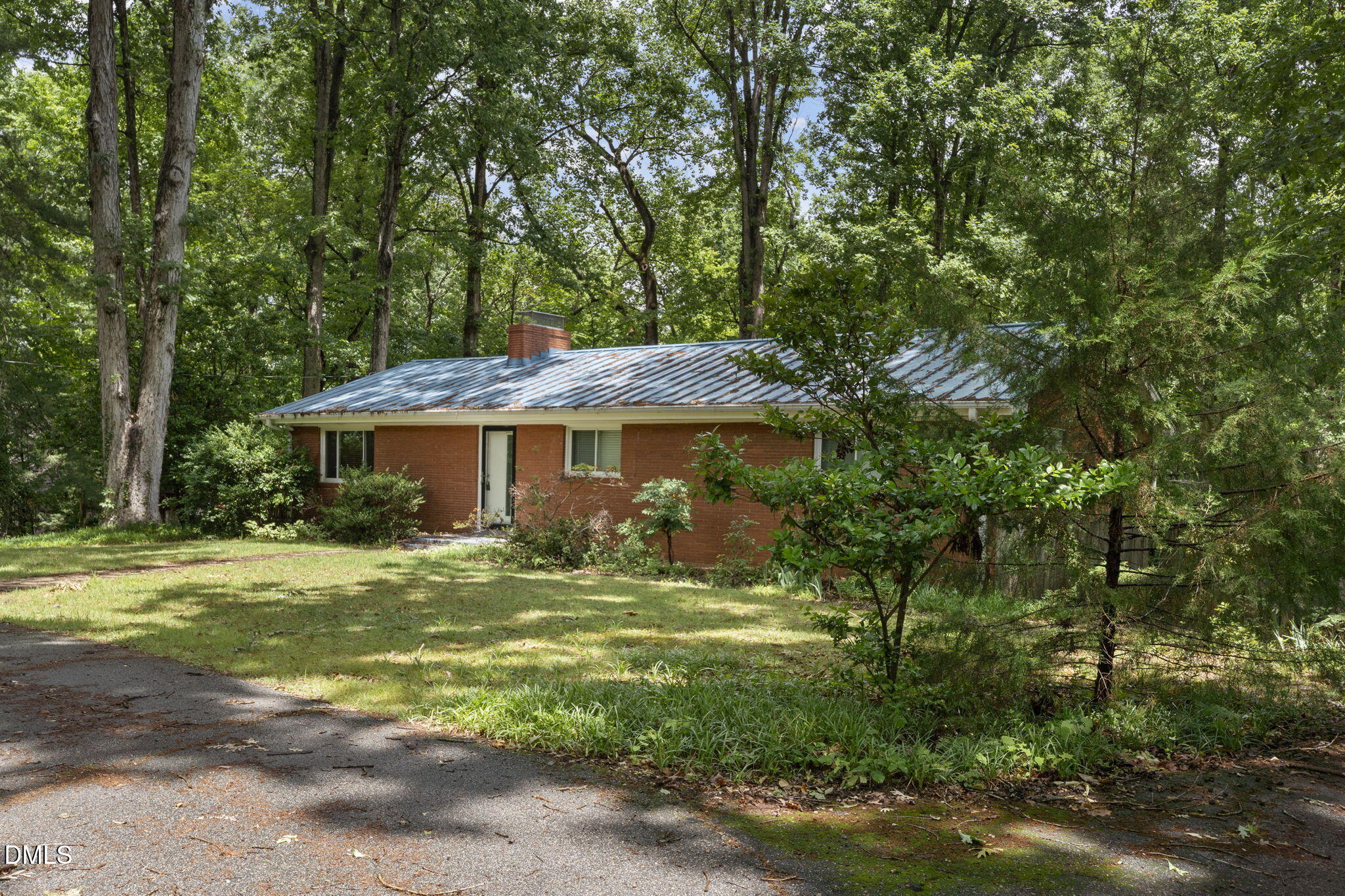 4419 Laurel Hills Road