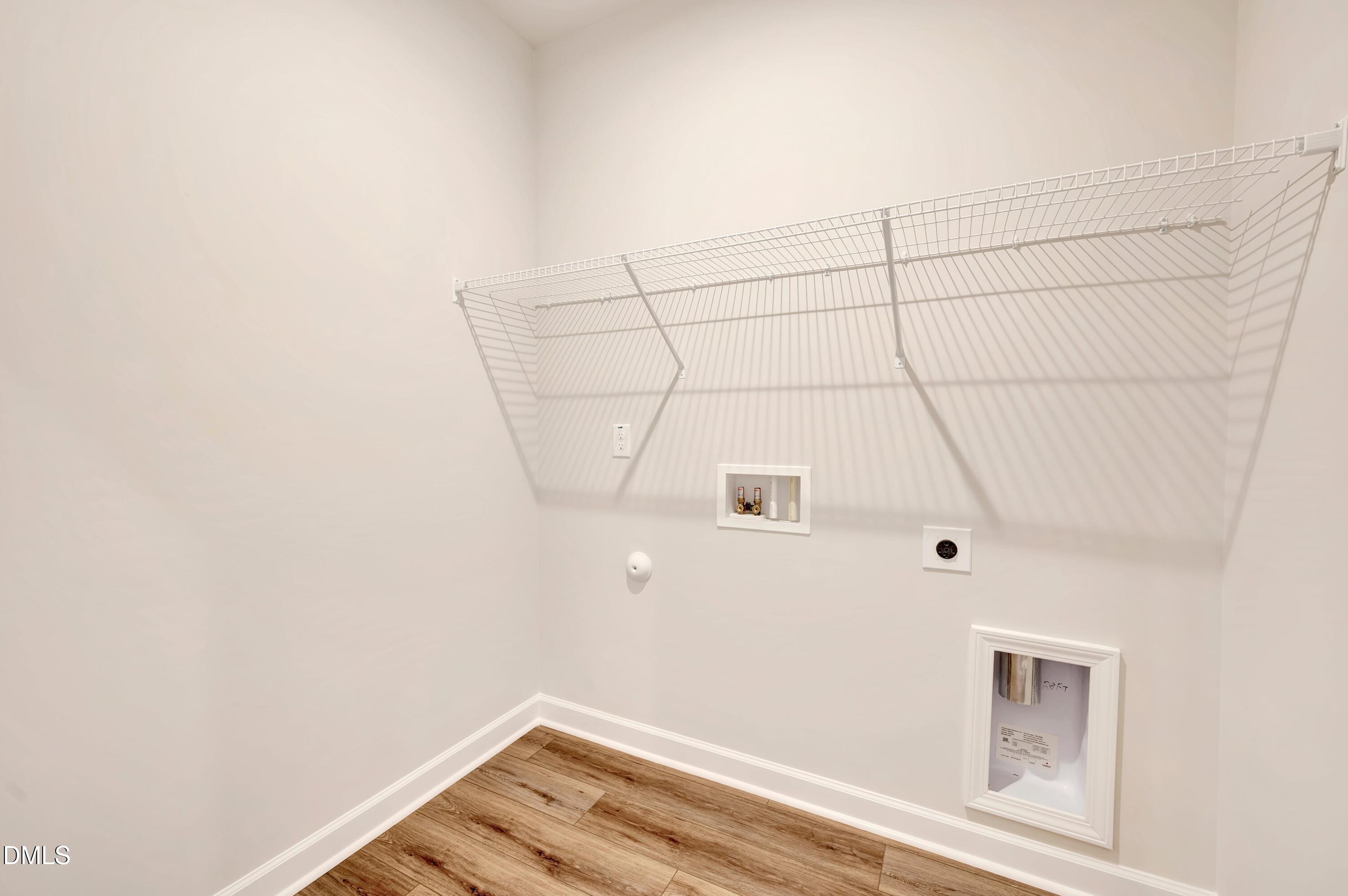 606 Brackenberry Alley