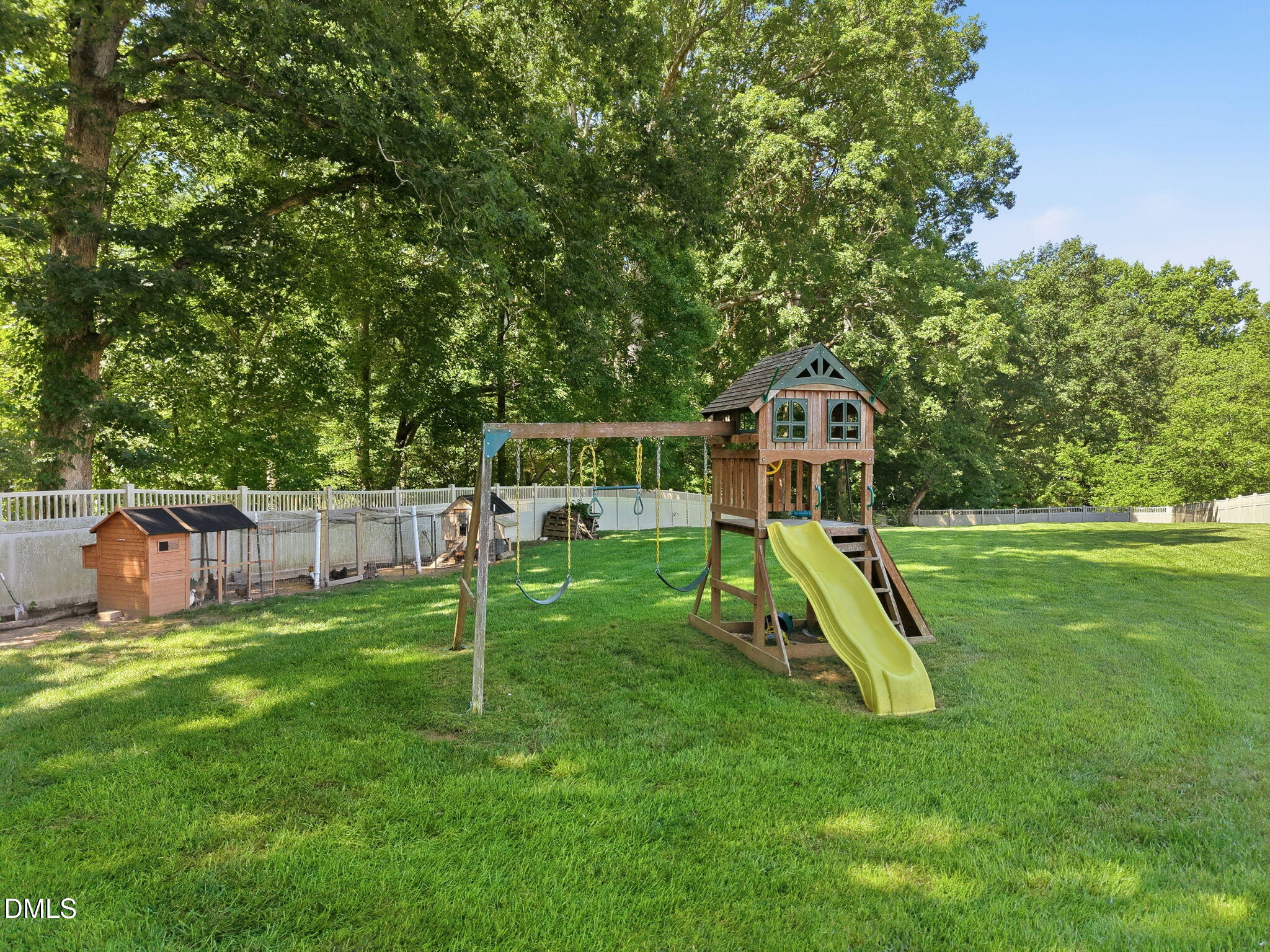 1015 Bluebell Lane