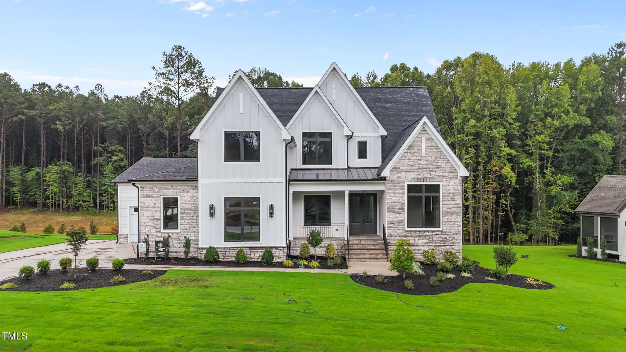 1112 Delilia Lane