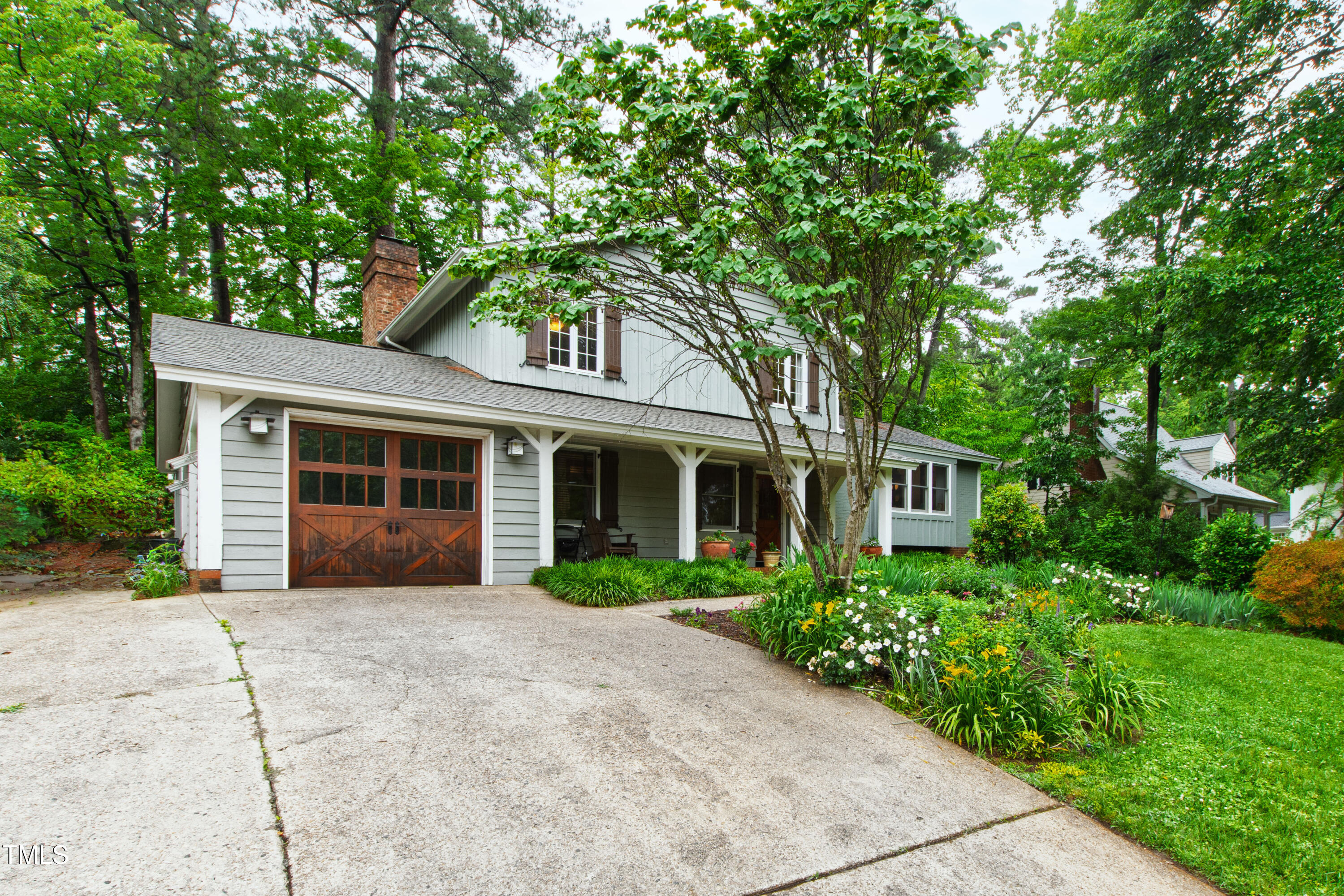 1513 Dellwood Drive