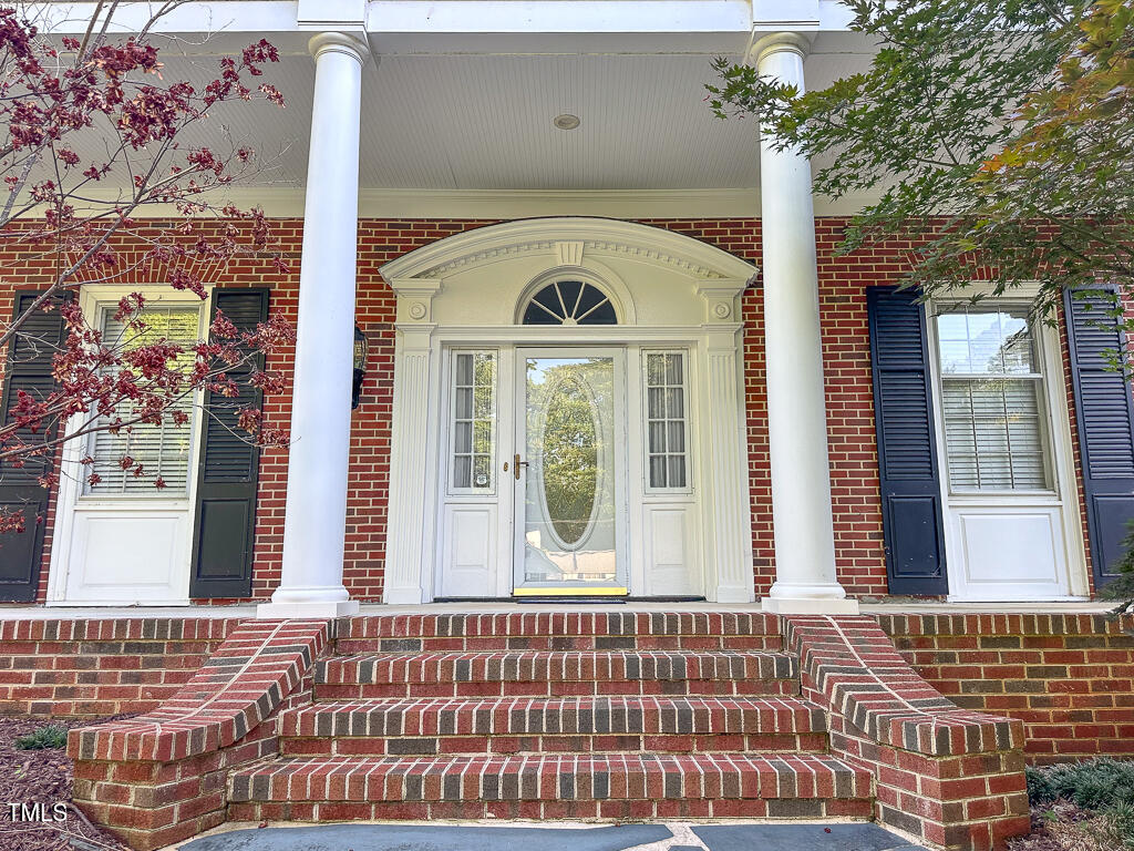 141 Country Club Drive