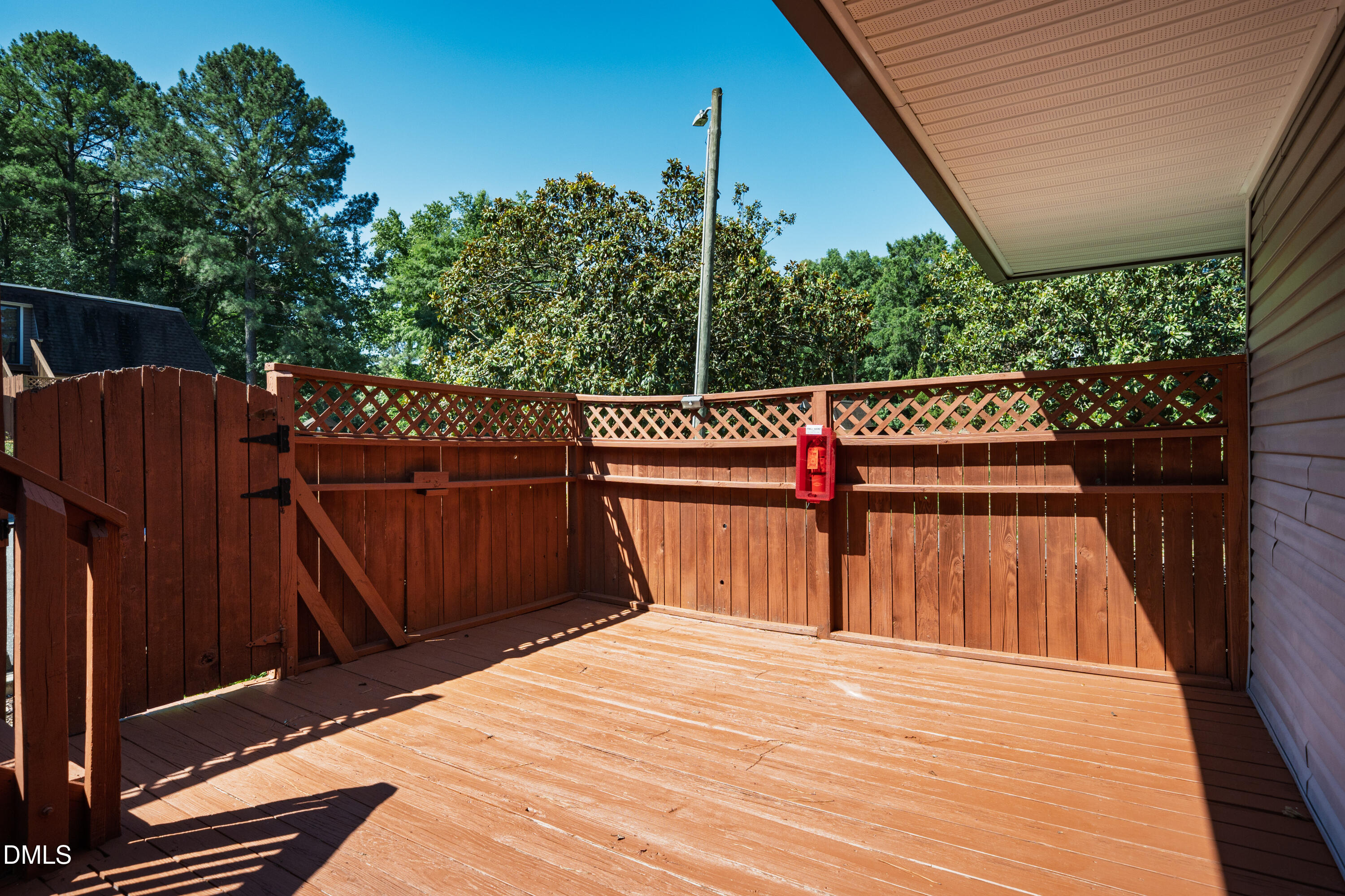 270 Summerwalk Circle