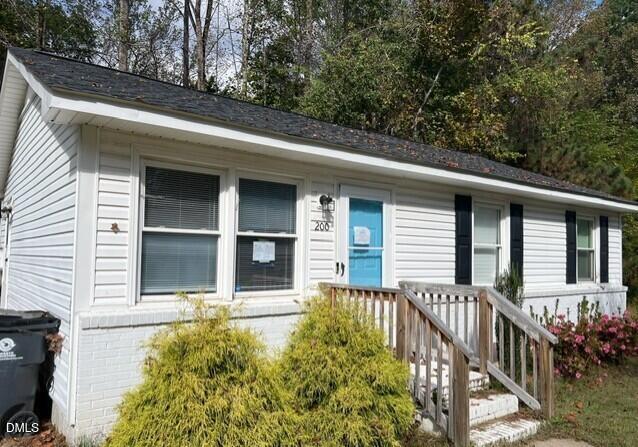 200 W Westbury Drive