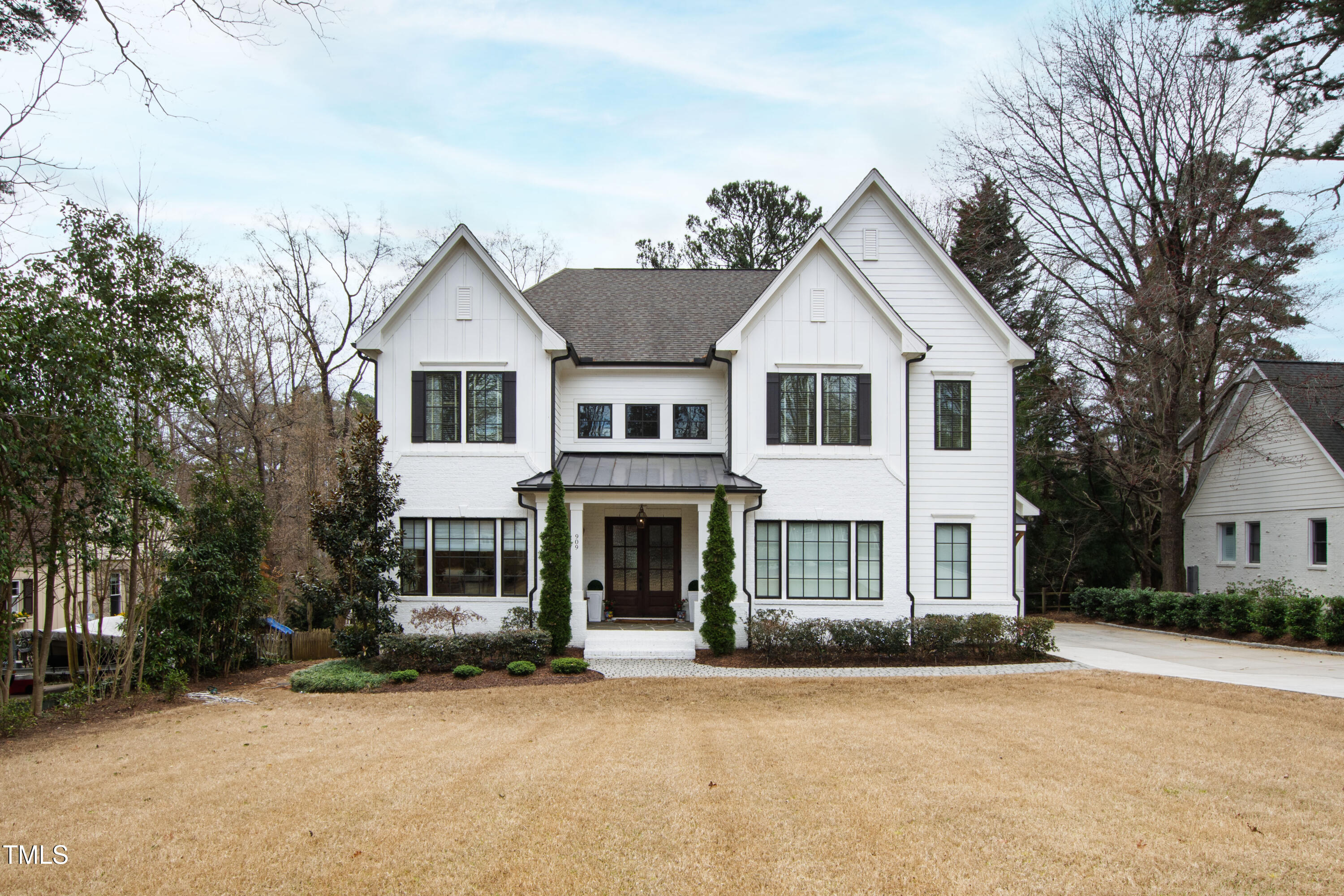 909 Lake Boone Trail