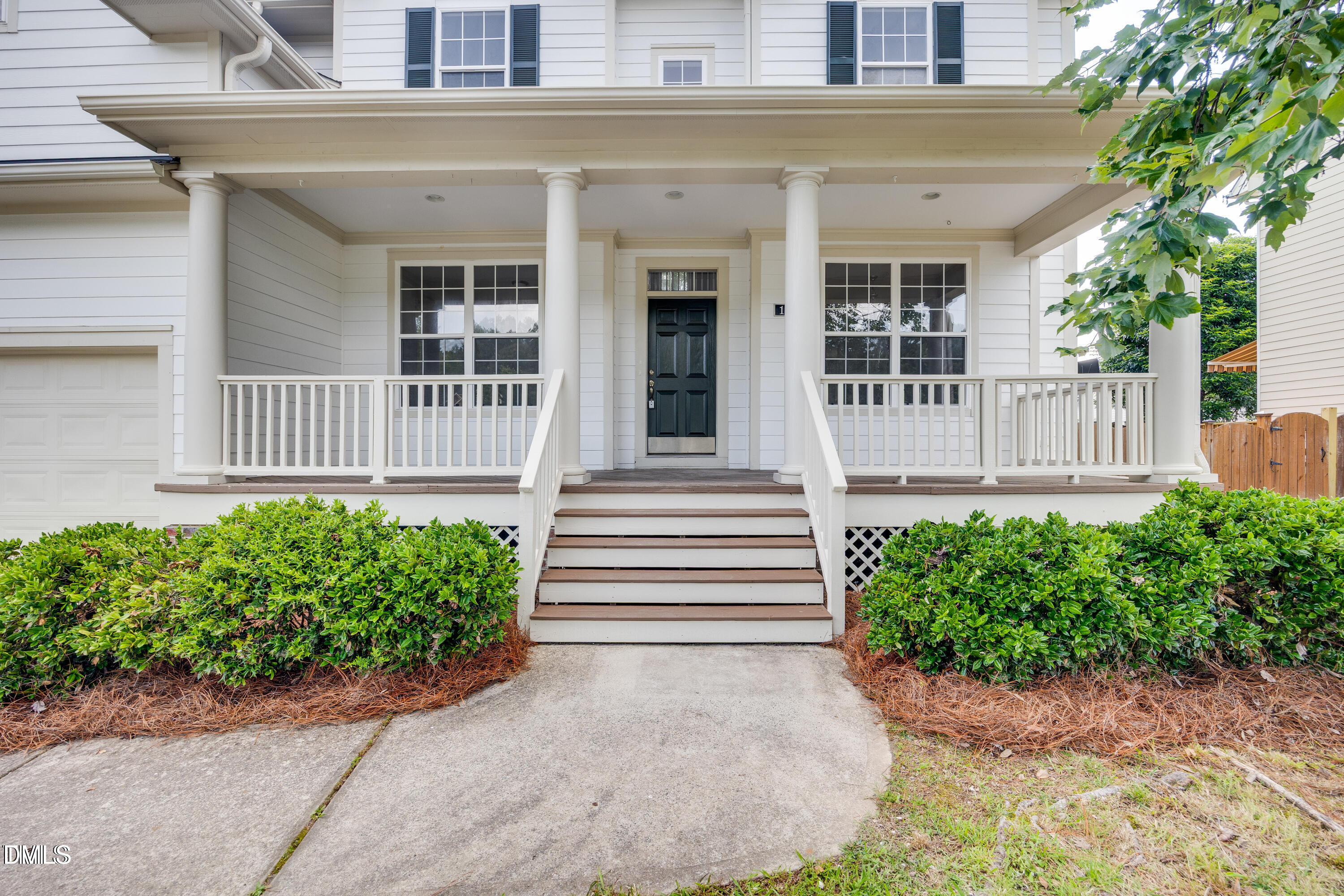 120 Hatchet Creek