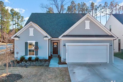 Photo of 1556 Majors Cup Way, Fuquay Varina, NC 27526 (MLS # 10141317)