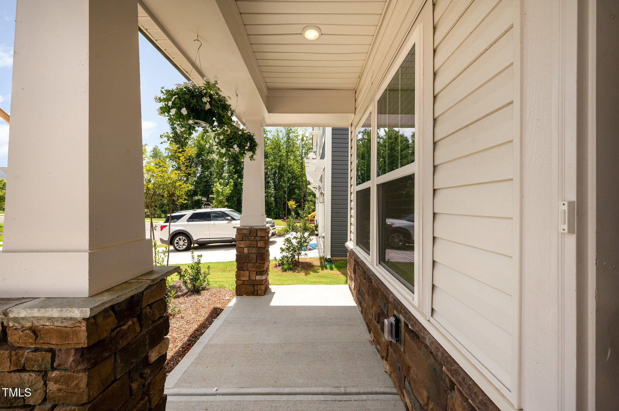 27 Silver Moon Lane