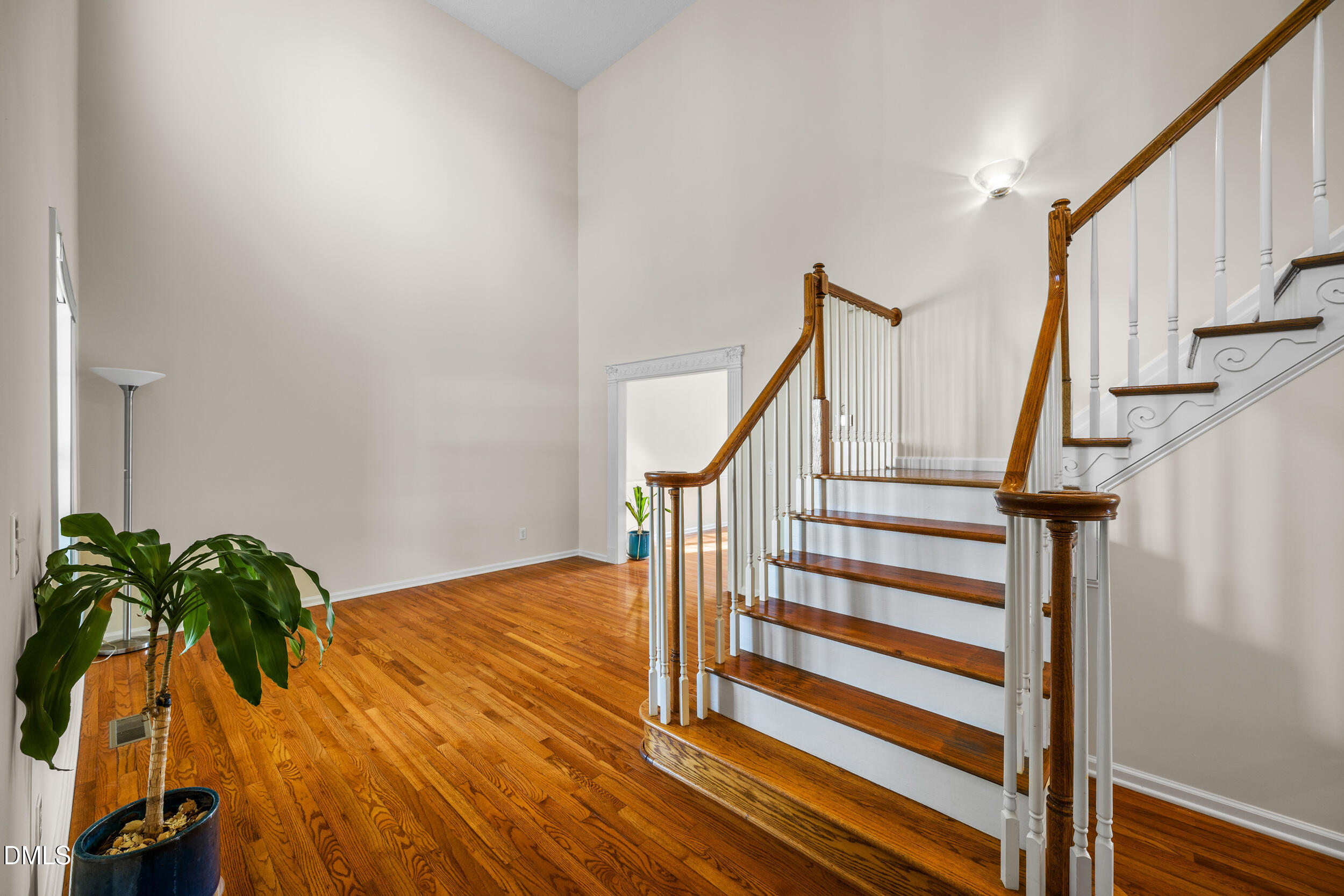 5801 Peacenest Drive