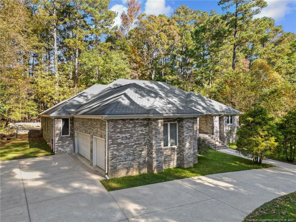 912 Botany Woods Drive