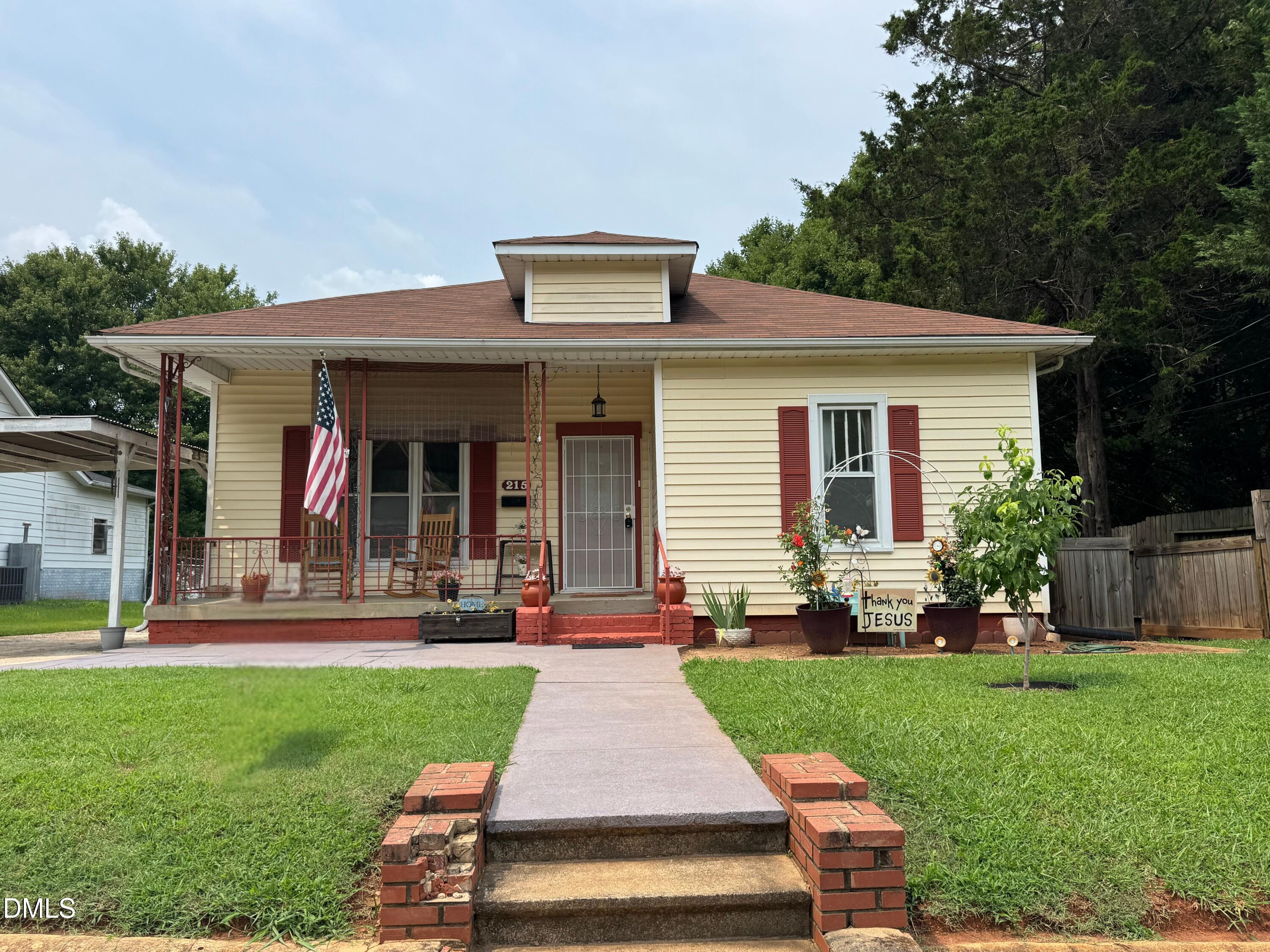 215 W Parker Street, Graham, NC, 27253