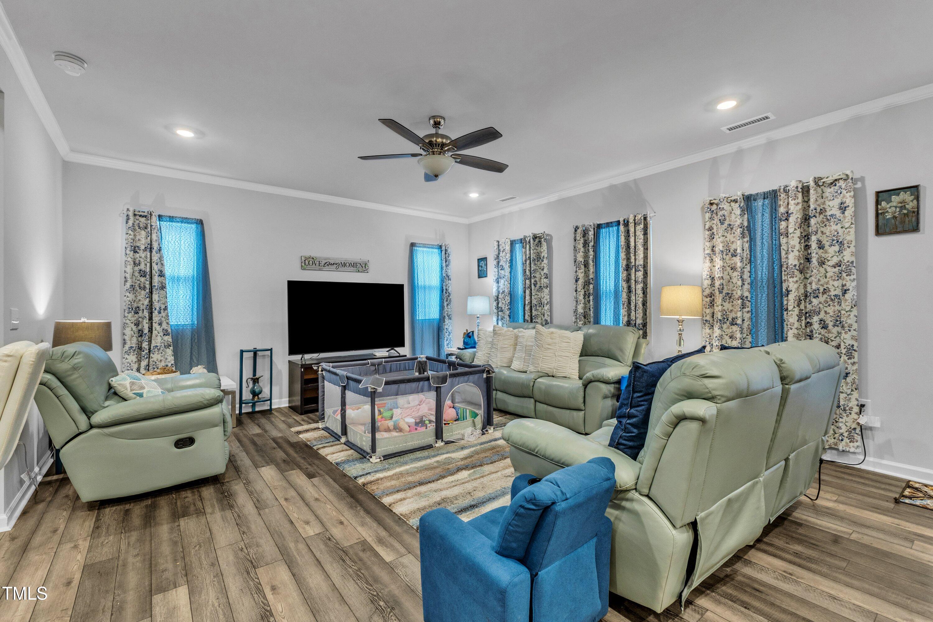 220 Garden Vine Trail