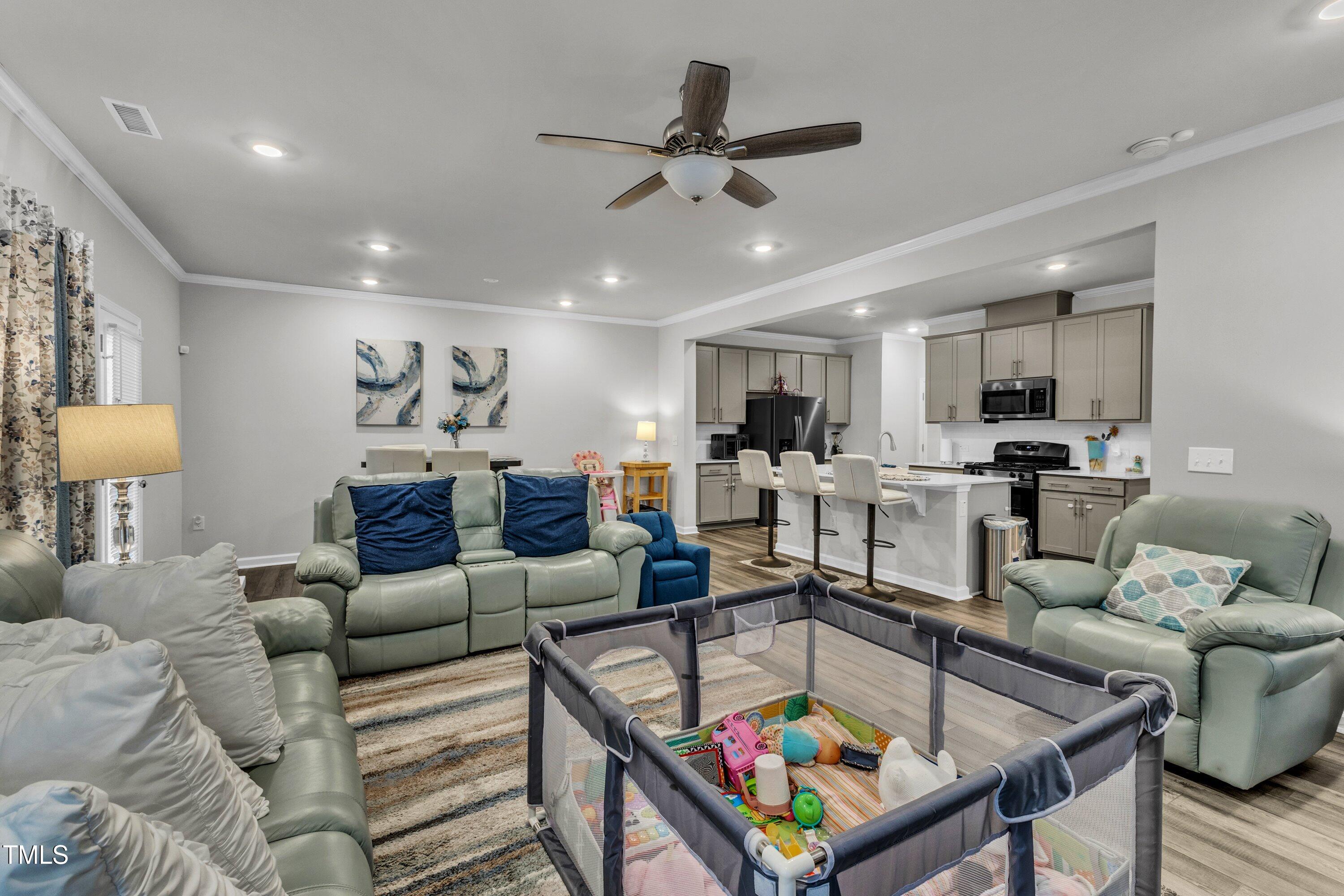 220 Garden Vine Trail