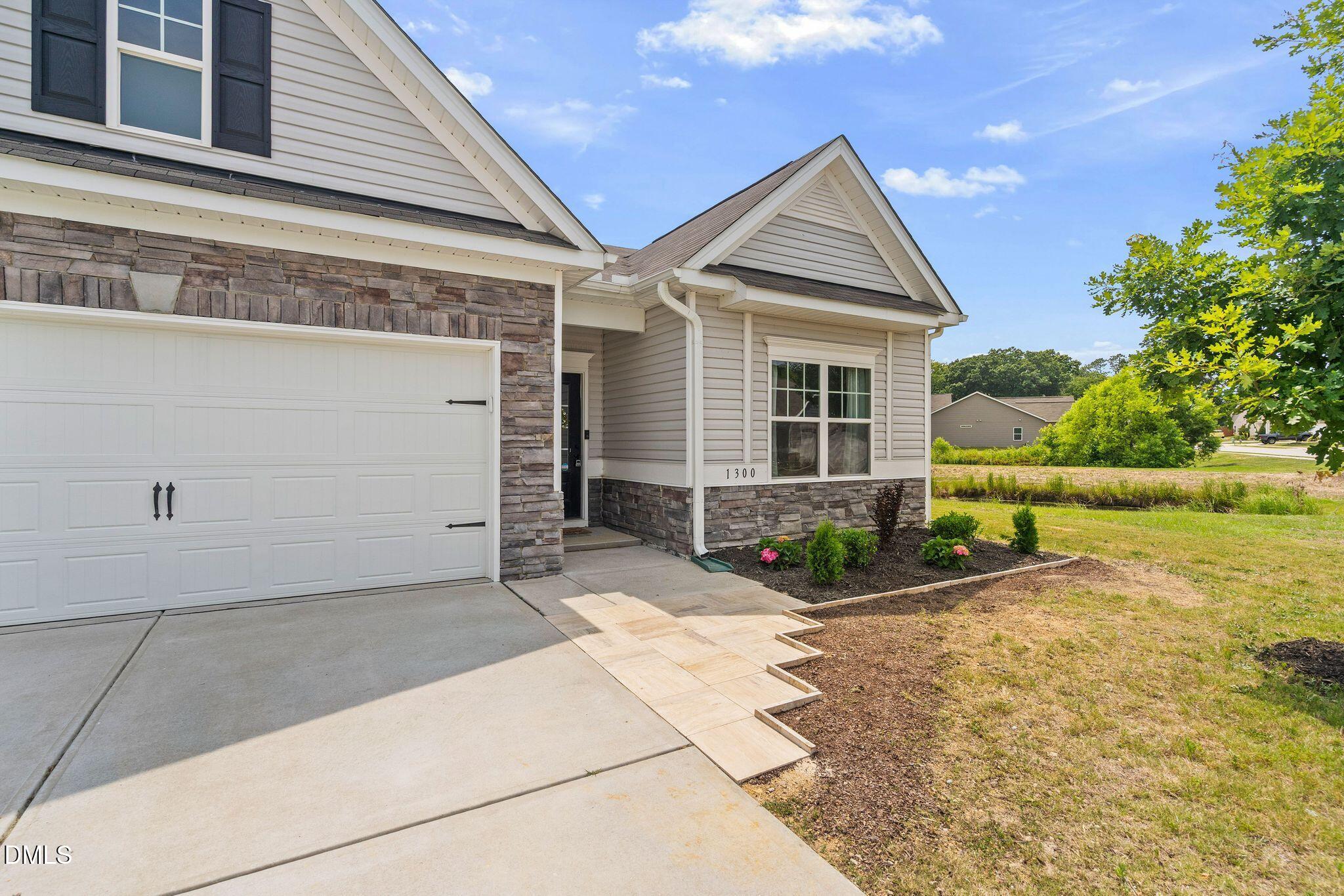 1300 London Meadow Way