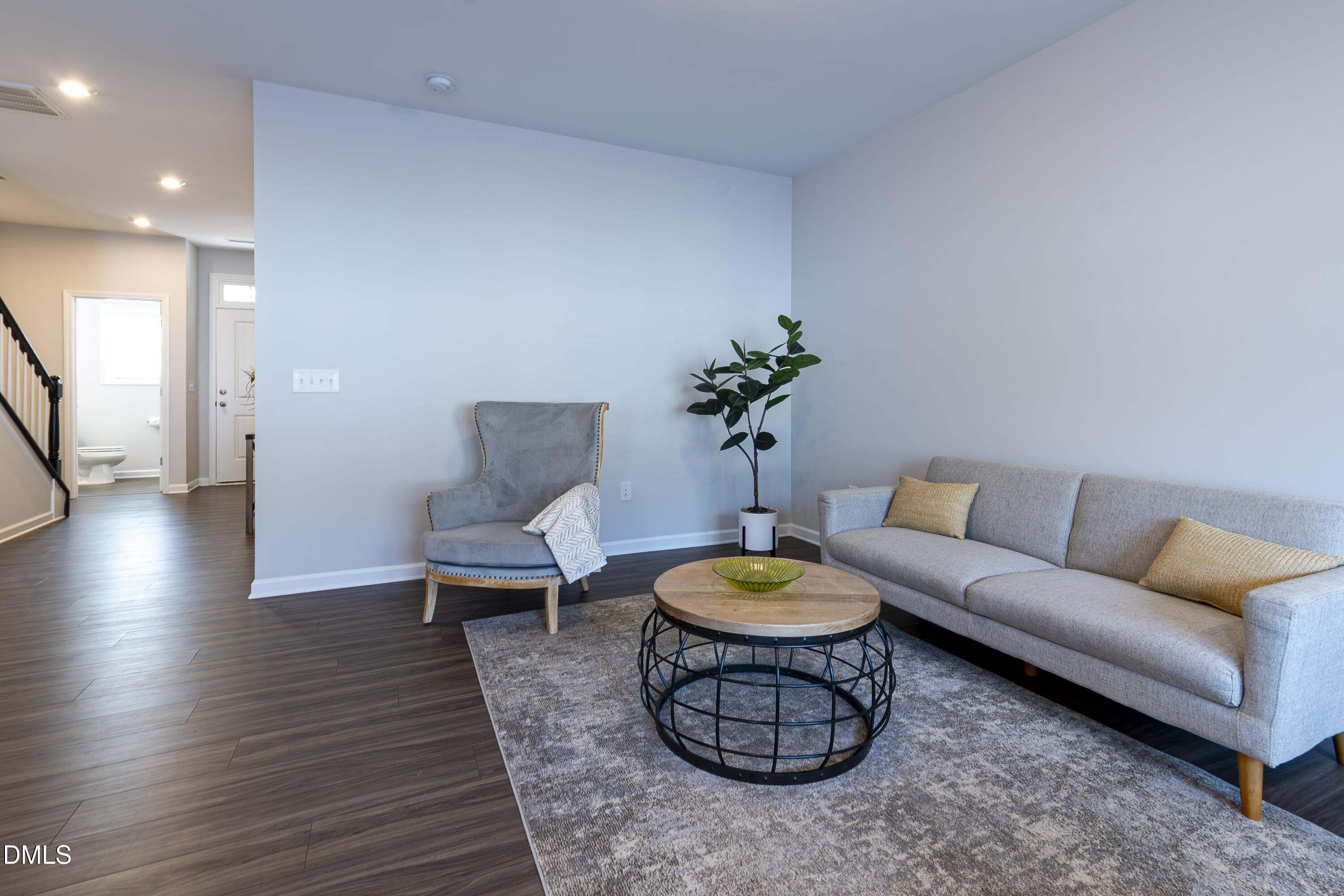 804 Oak Center Drive