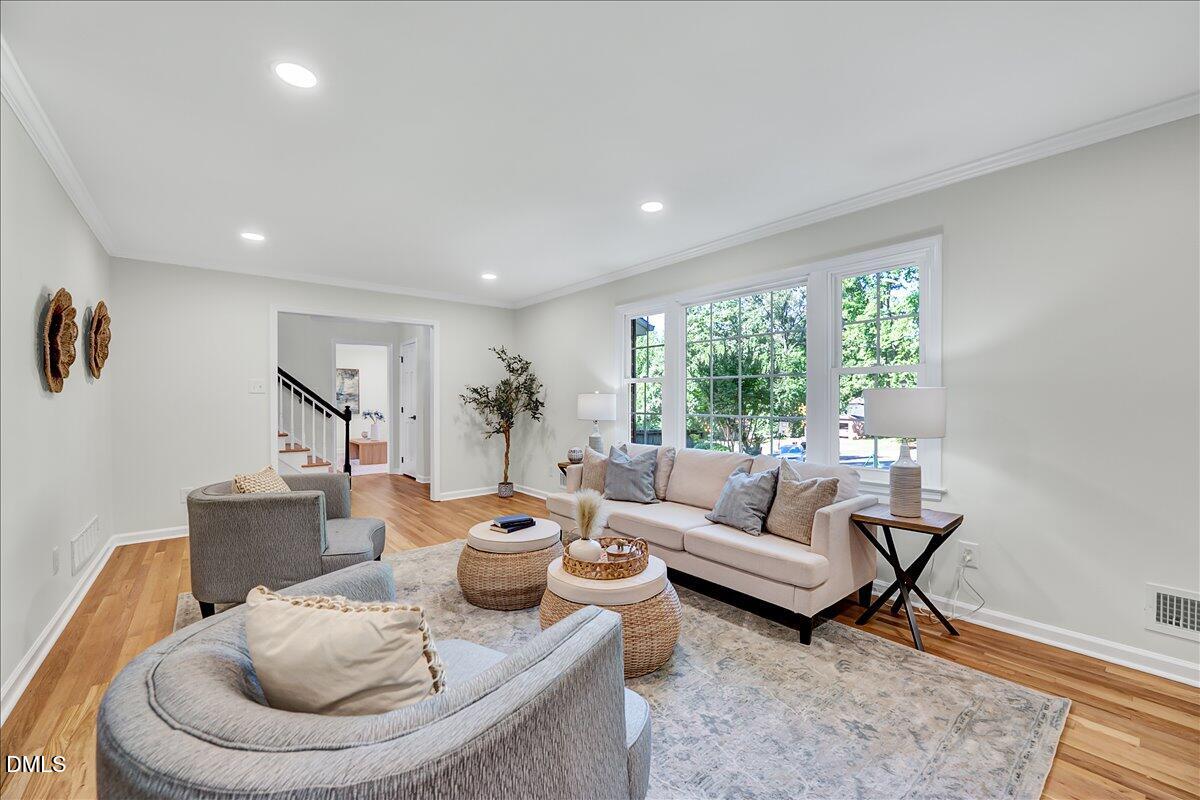 1022 Clare Court