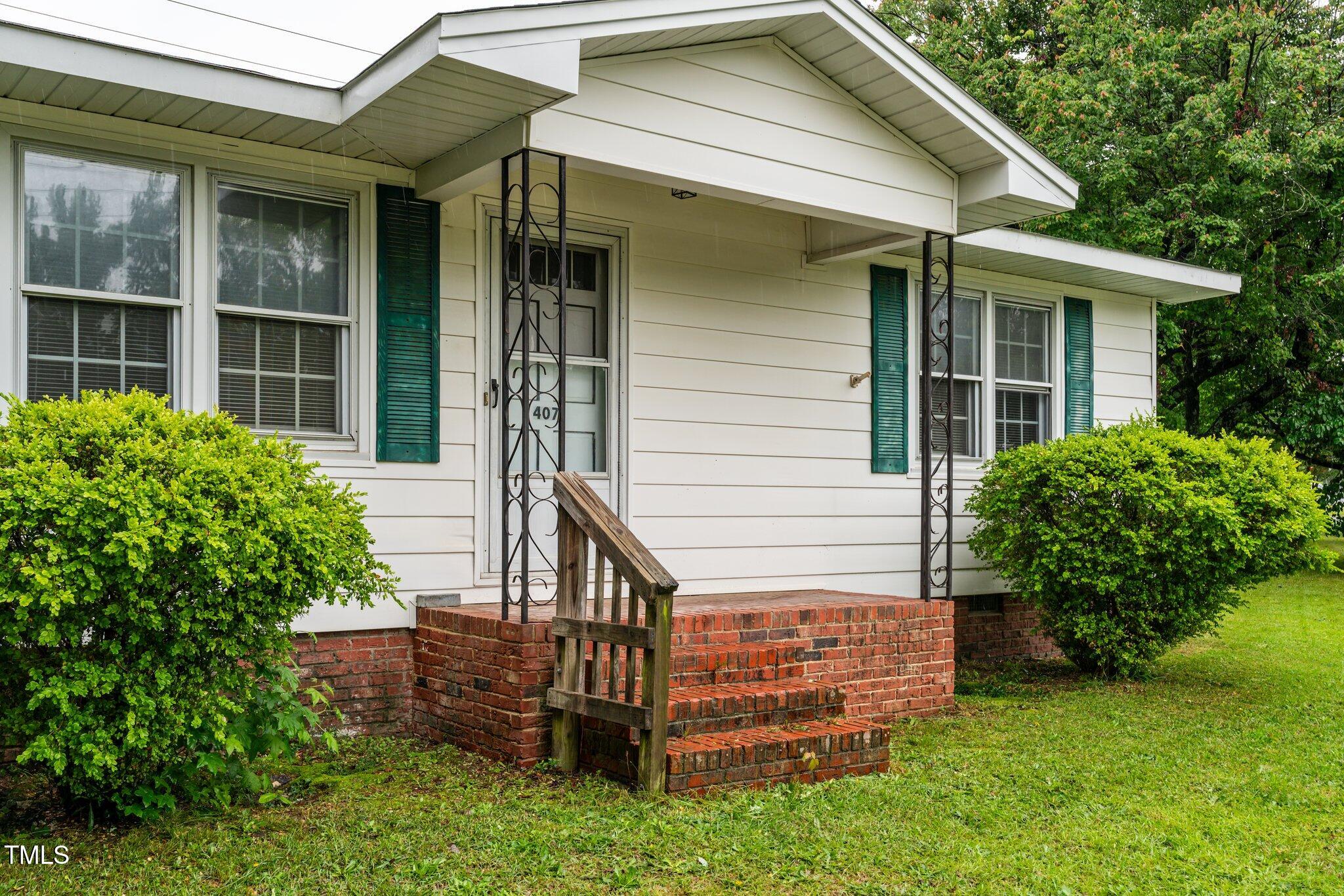 407 W Depot Street