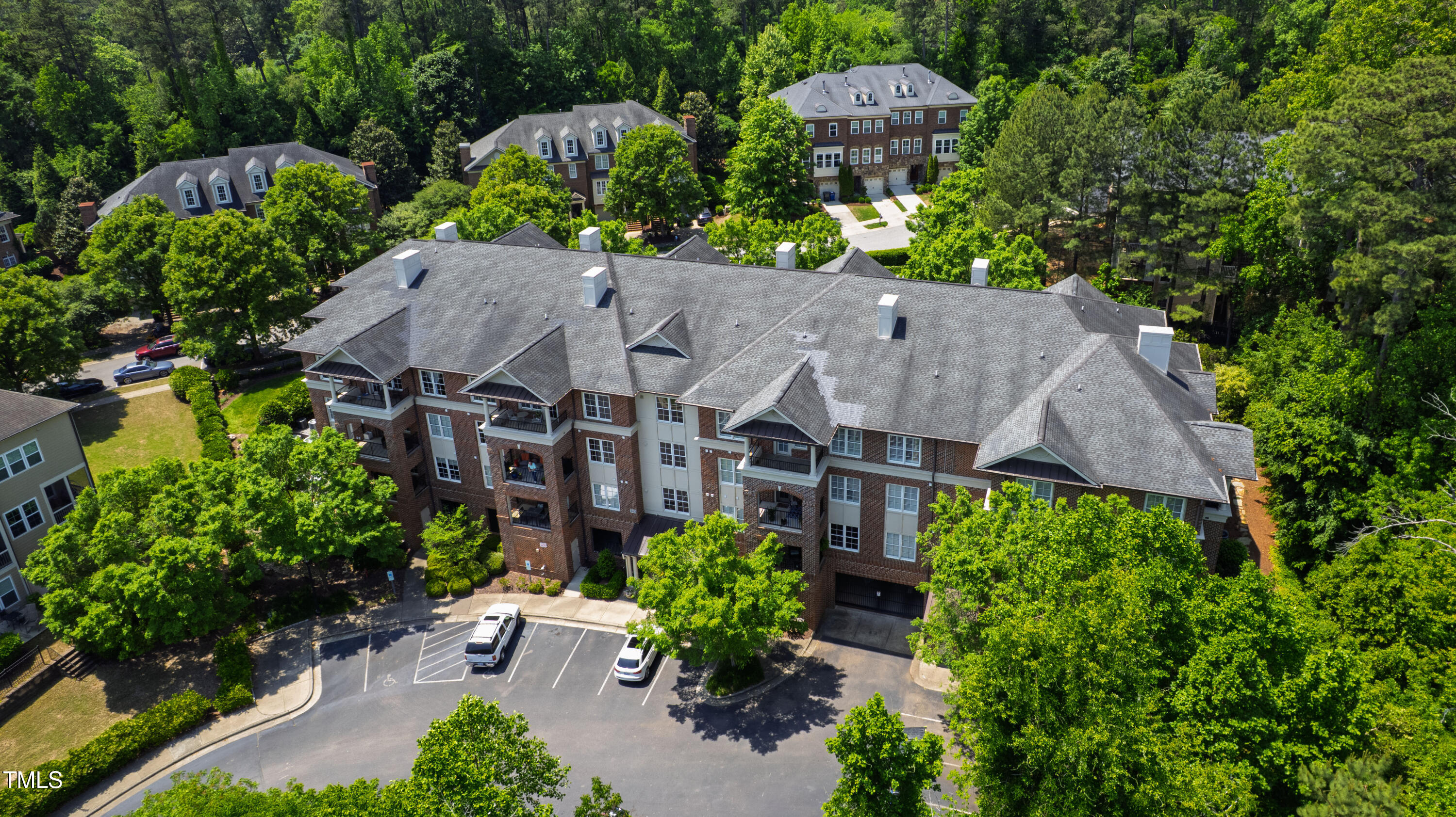 340 Allister Drive 201