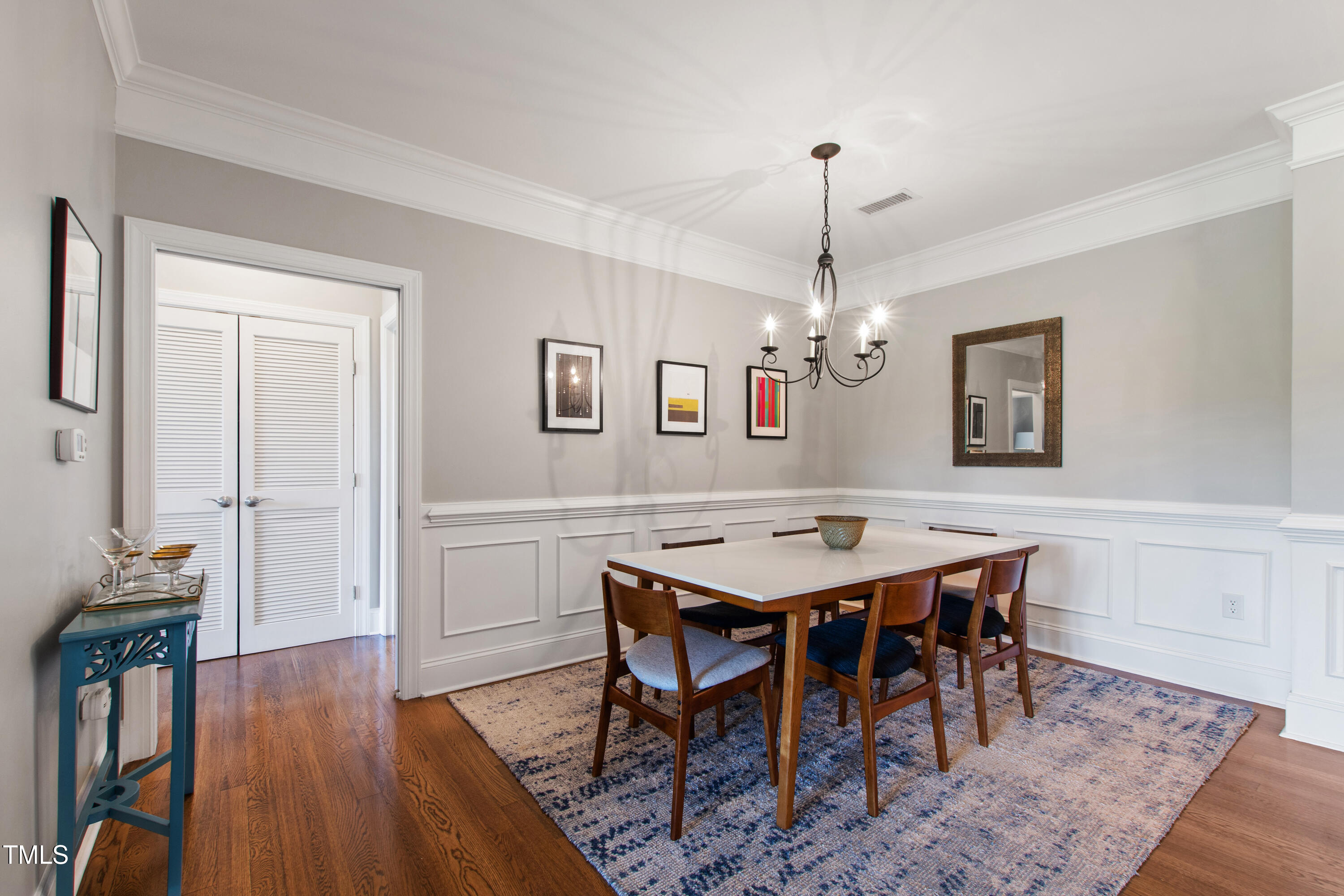340 Allister Drive 201