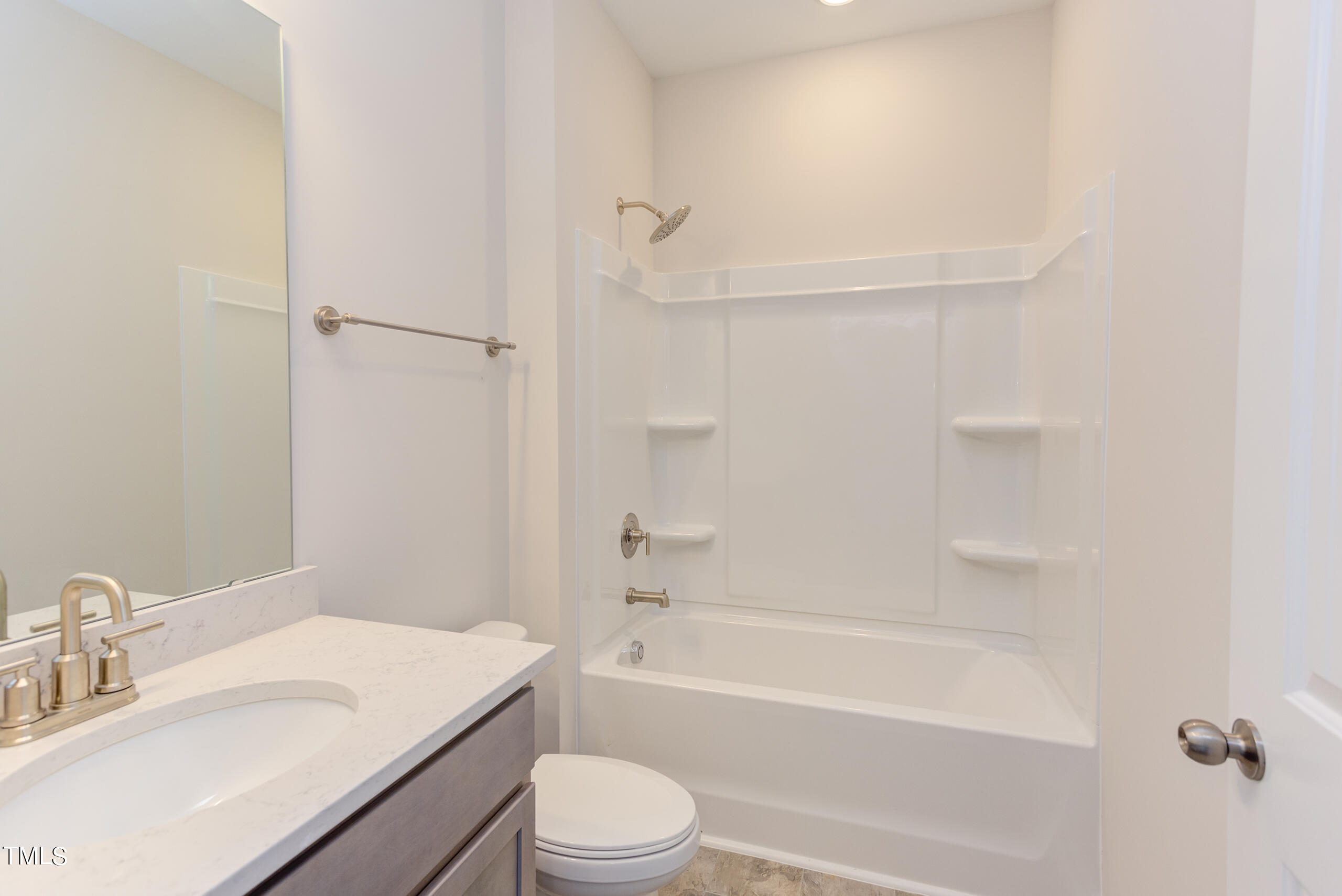 121 Barn Door Drive