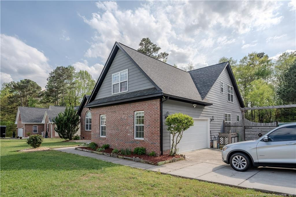 220 Dolphin Drive
