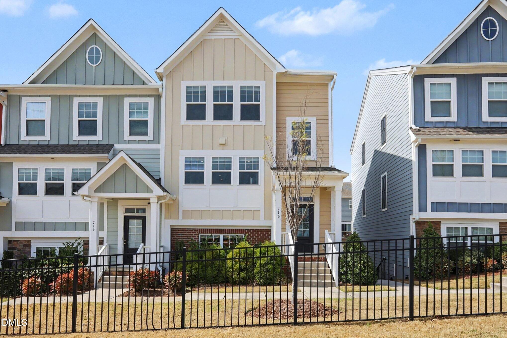 715 Traditions Grande Boulevard