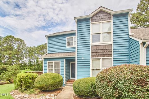 Photo of 9 Hickory Wood Square, Durham, NC 27713 (MLS # 10178706)