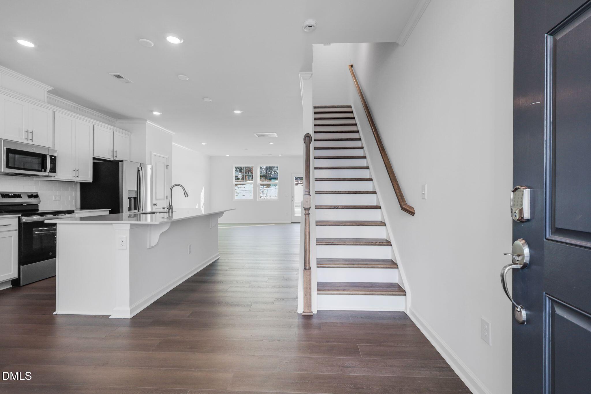 2306 Oakwood Meadows Court