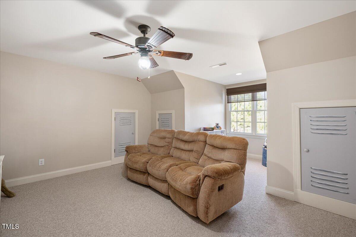 Raleigh, North Carolina 27614, United States, 5 Bedrooms Bedrooms, ,5 BathroomsBathrooms,Residential,Active,6433